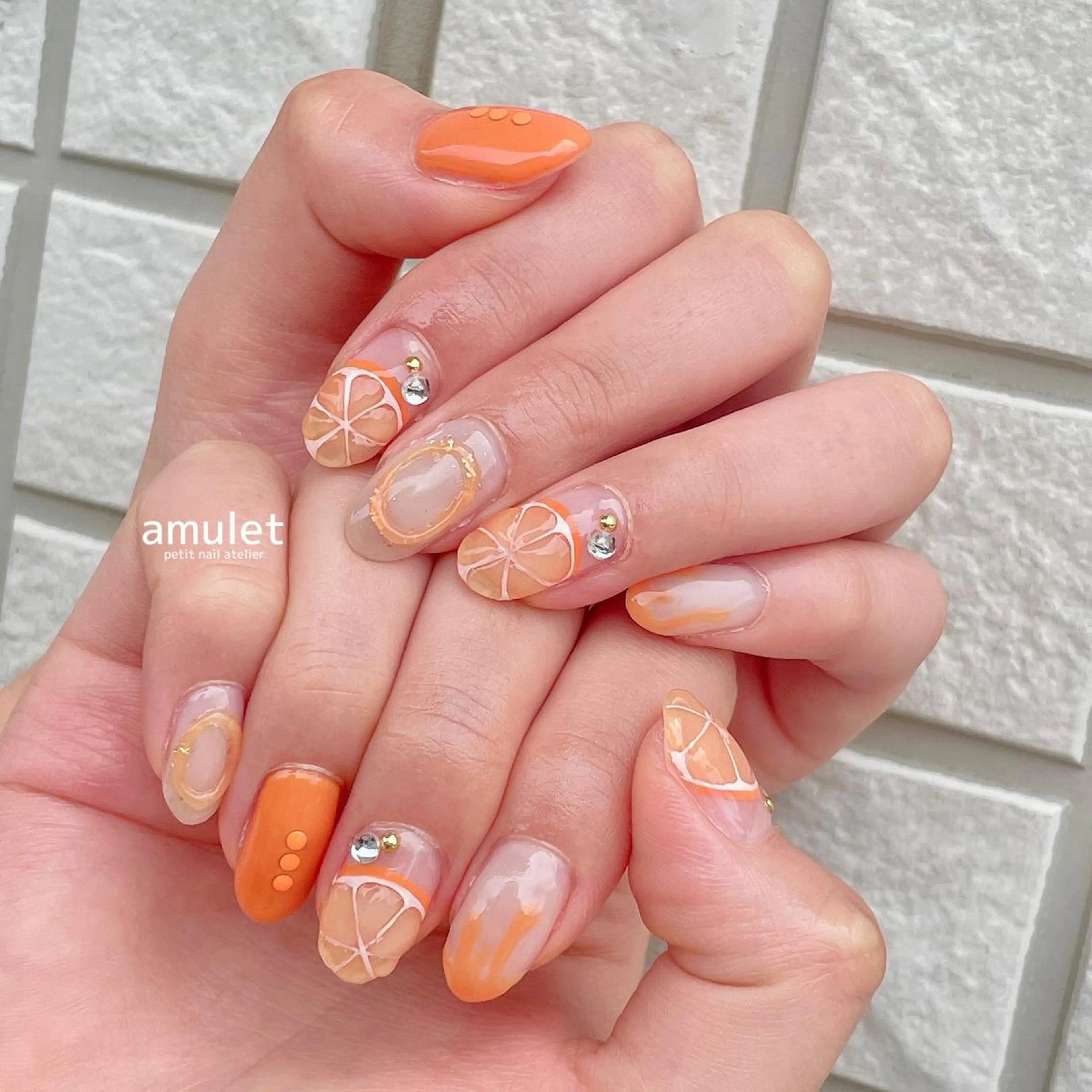 ネイル 持ち込み ハンドネイル amulet TOMOMIのネイルデザイン