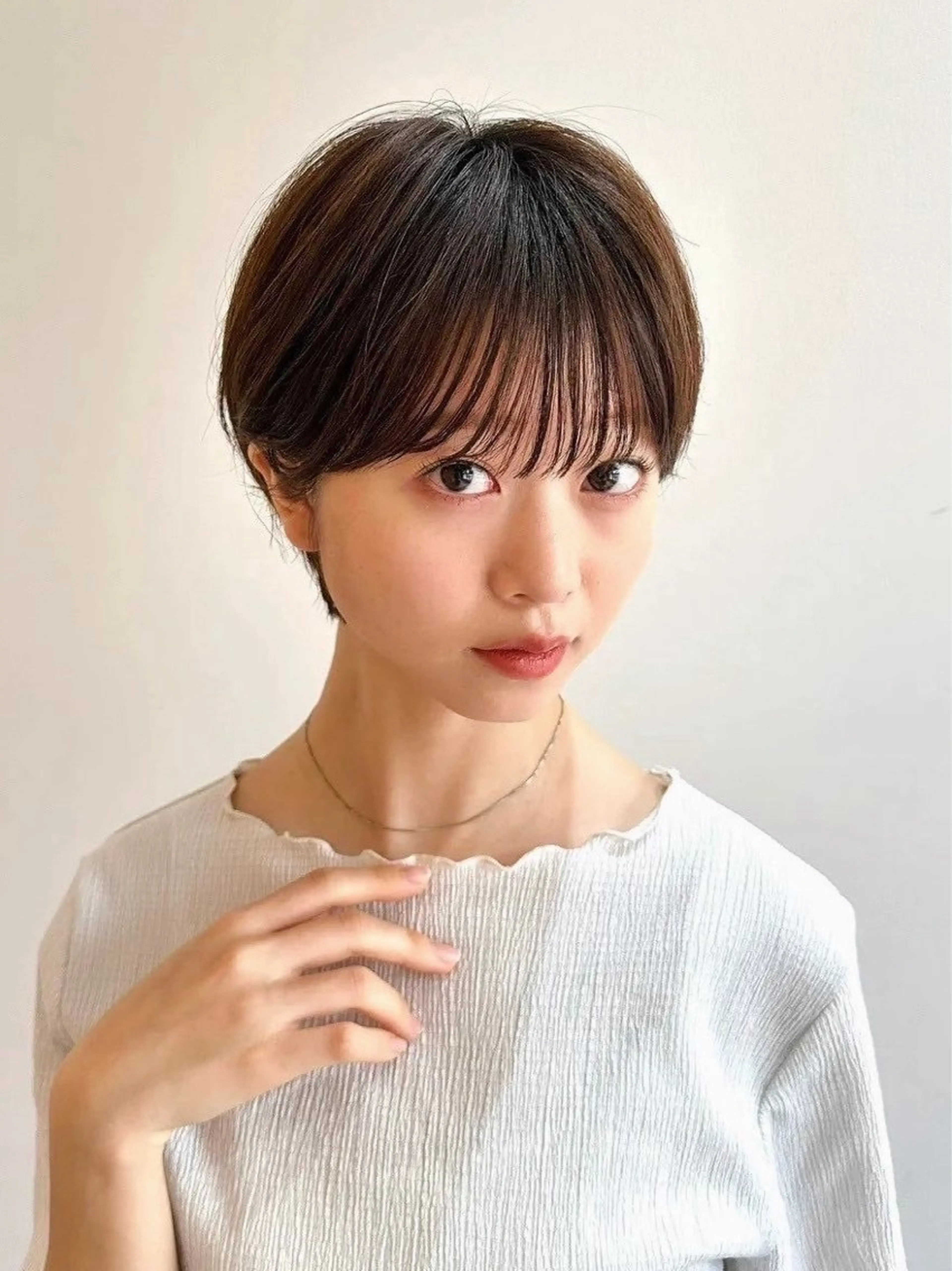 ショート カラー パーマ 🫧小顔×似合わせ× 透明感カラー🫧のヘアスタイル