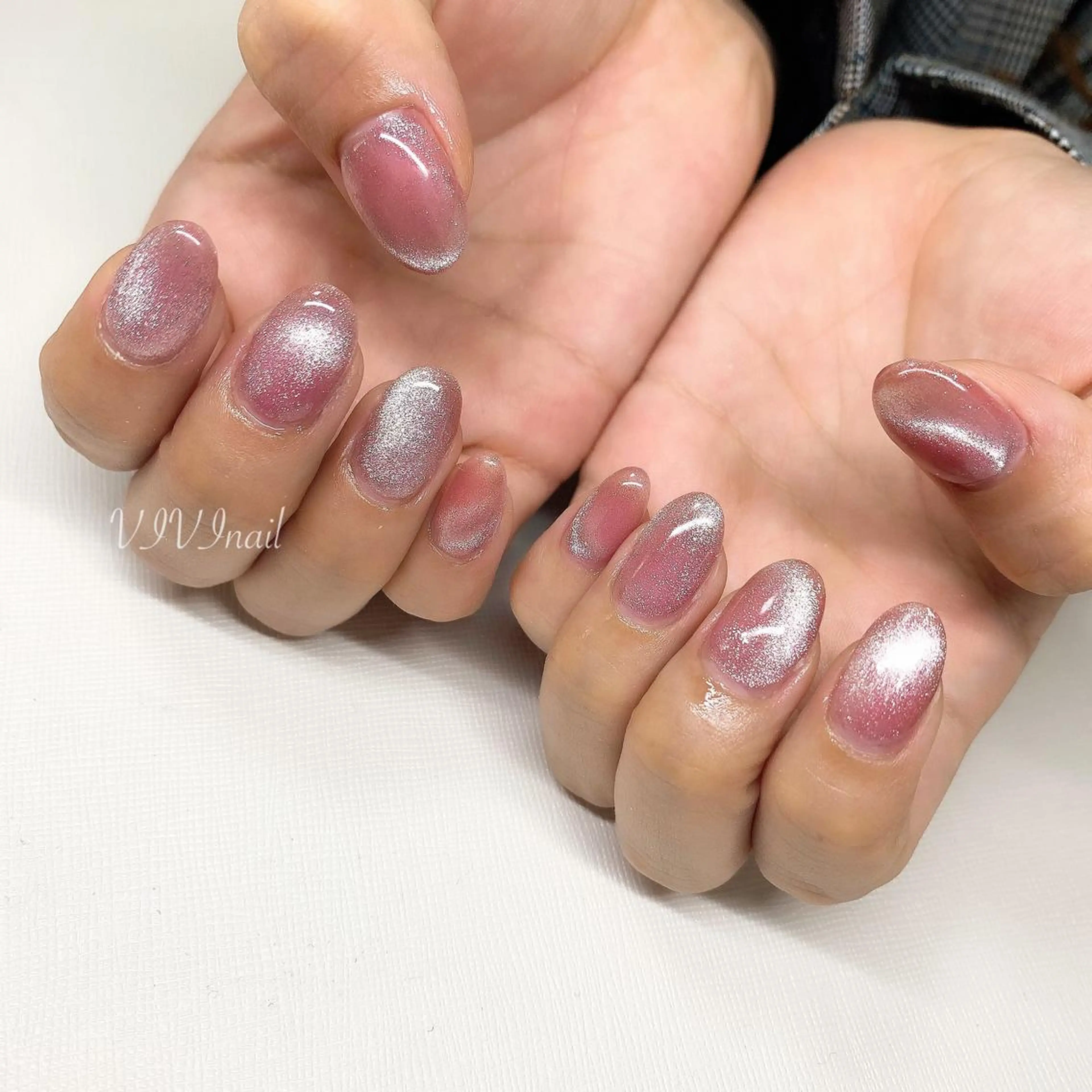 ネイル マグネットネイル ピンク ハンドネイル vivi nailのネイルデザイン