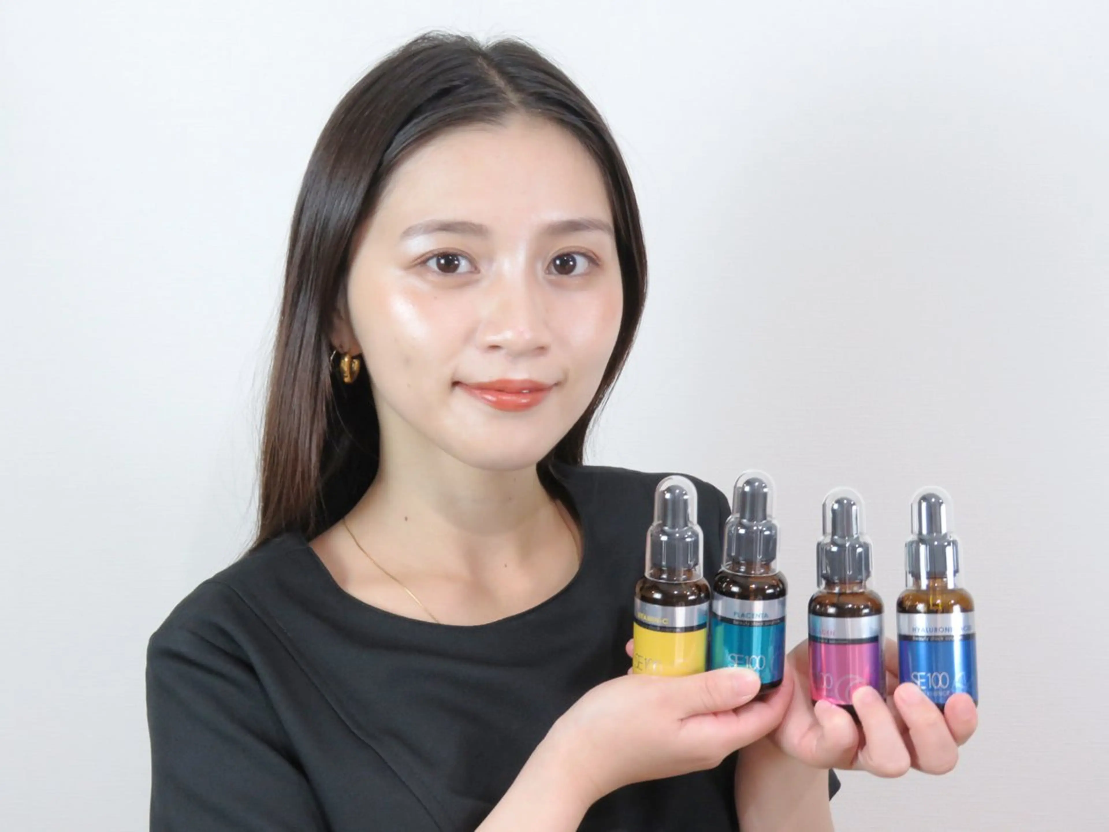 「ミニモ新規開設記念🎉」セルフエステ　選べる美容液　通常7500円➡️5000円！✨✨（モデル様専用）の写真