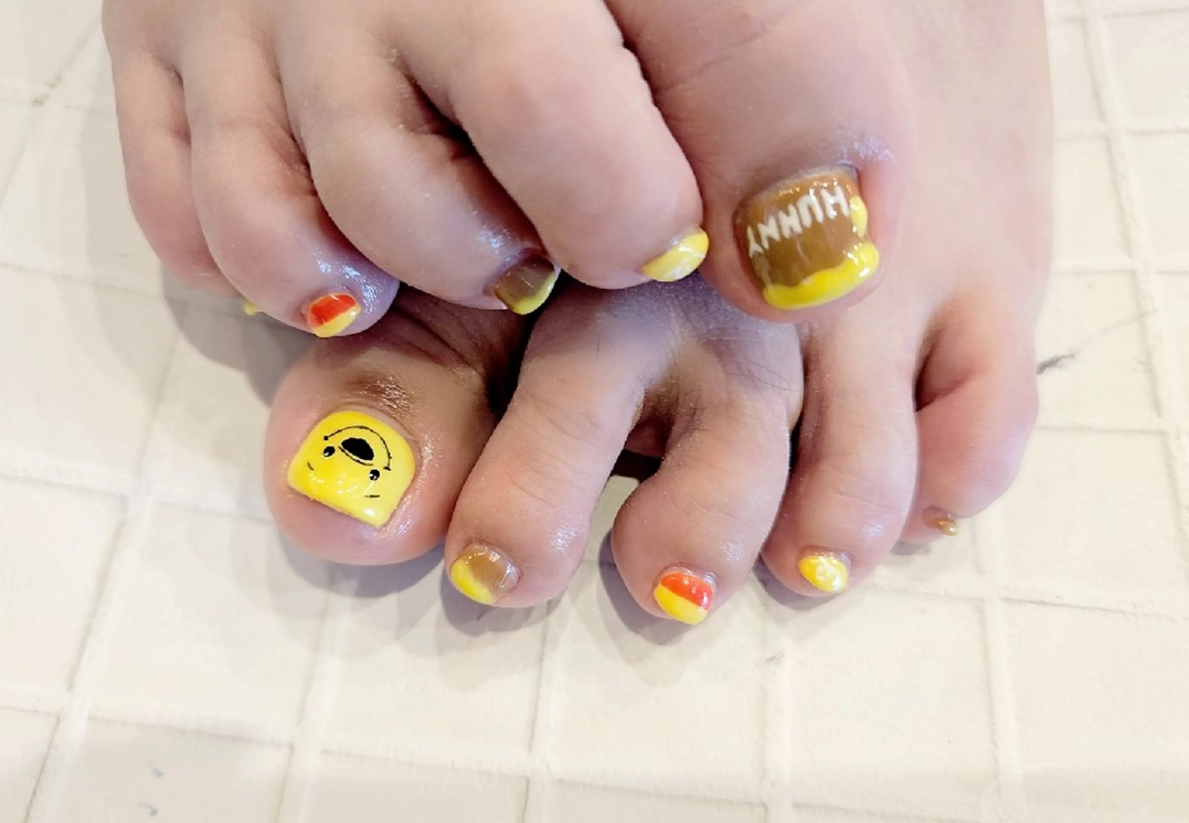 ネイル フットネイル 関口 友菜のヘアスタイル