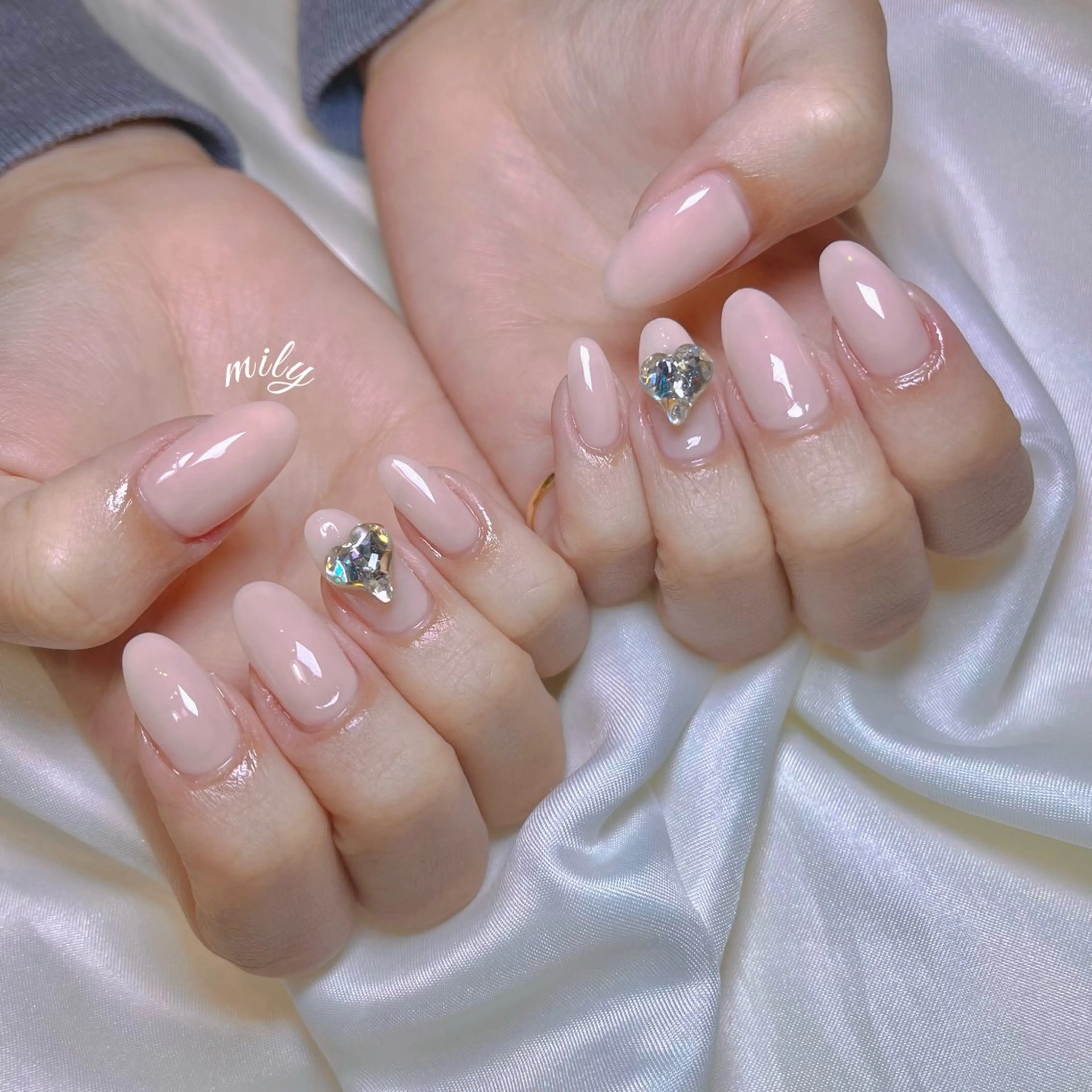 ネイル mily_harajuku所属・韓国ネイル☁️ haruna🌛のネイルデザイン