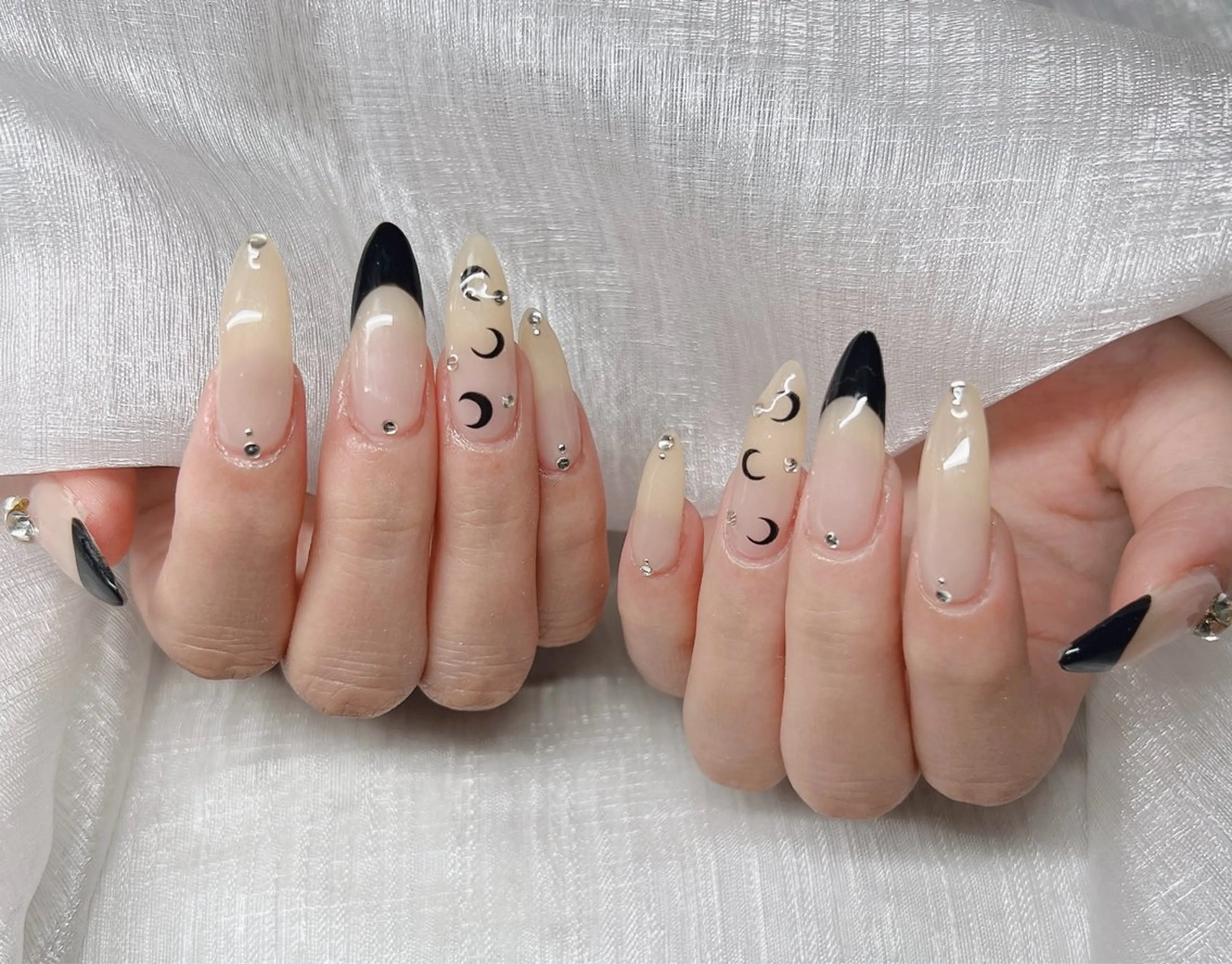 ネイル ハンドネイル Lee Nailsのネイルデザイン