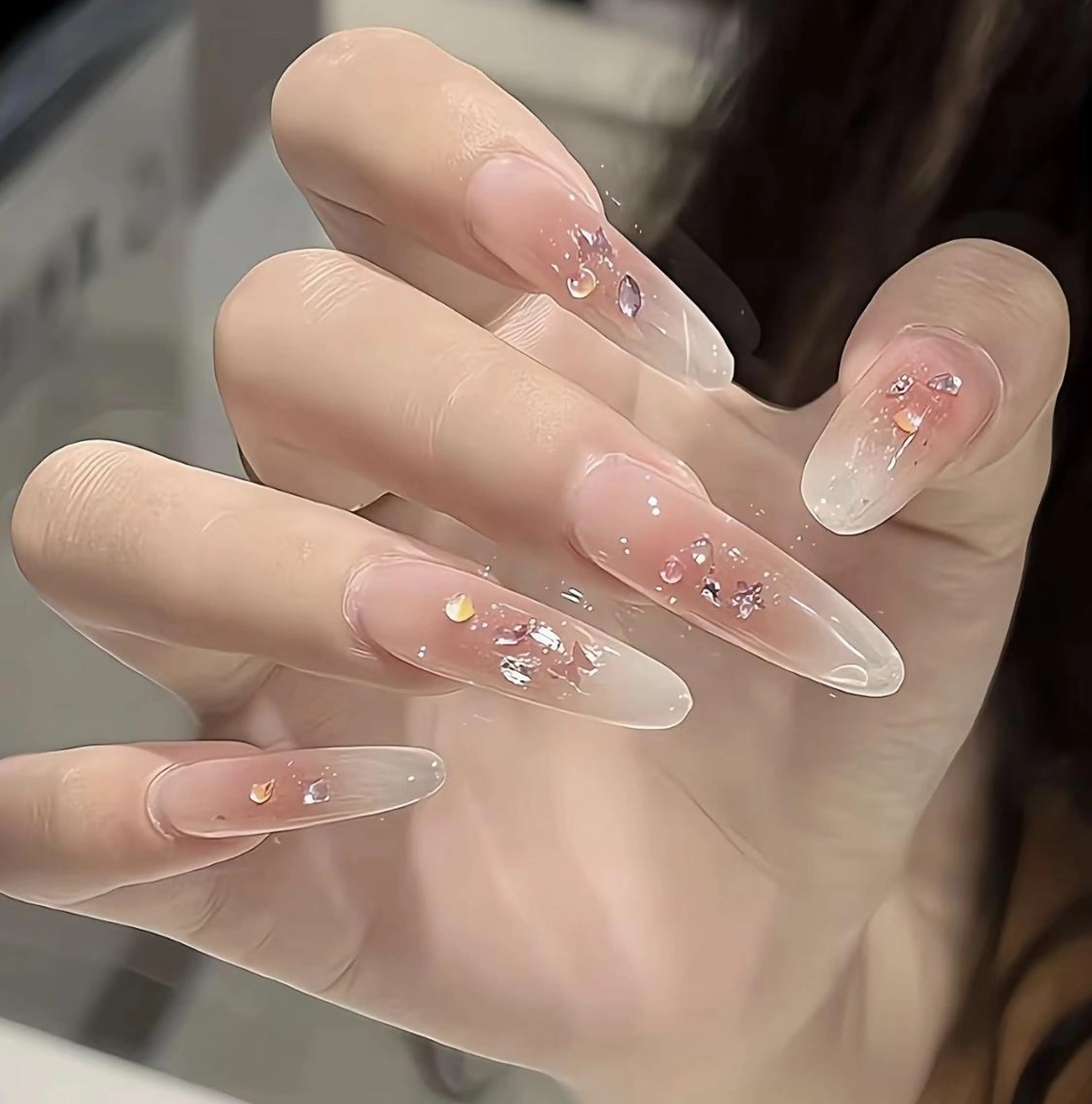 ネイル AB マツエクネイルサロンのネイルデザイン