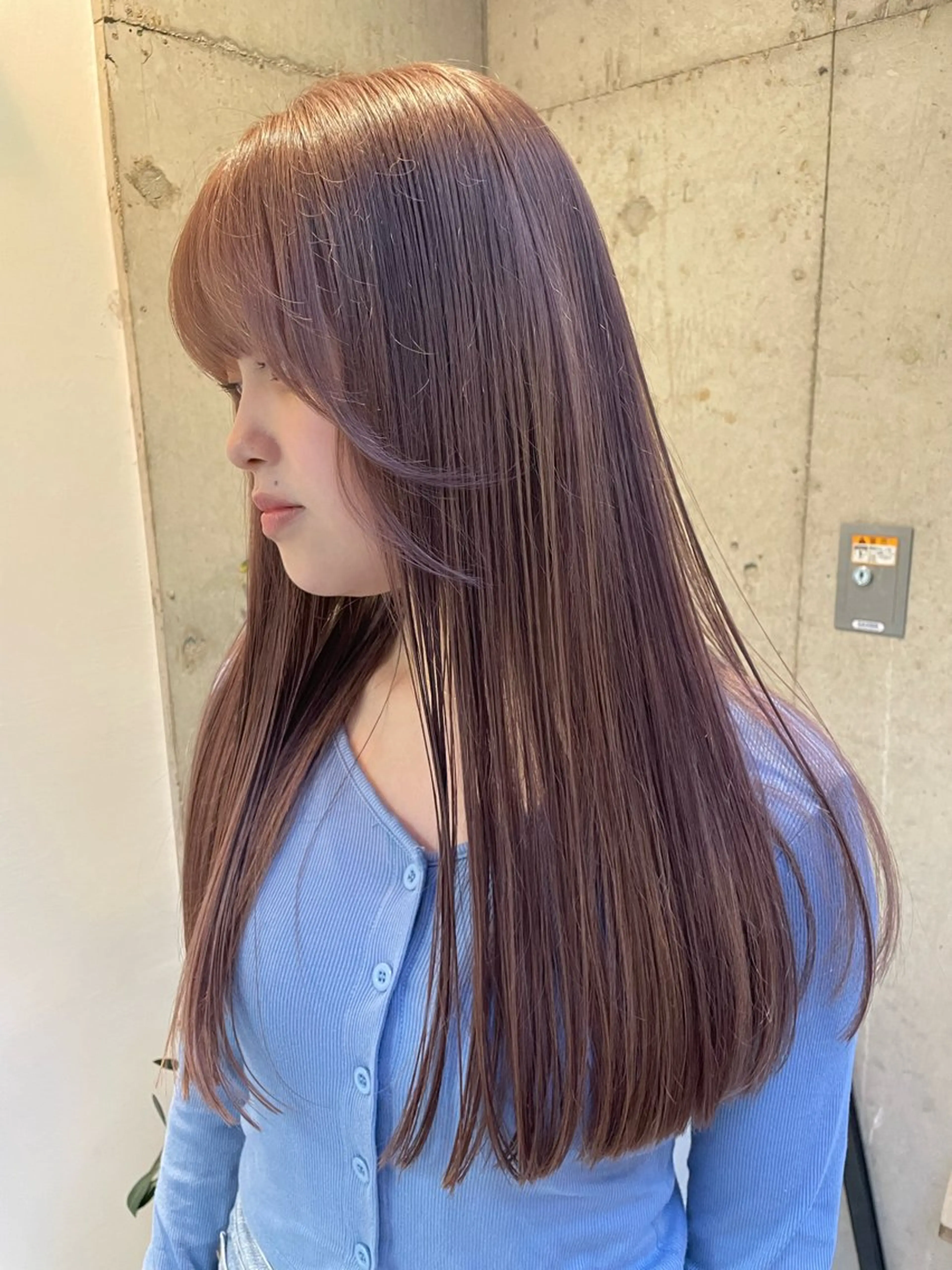 ロング カラー ベージュカラー ラベンダーカラー ラベンダーベージュ ヘアカラー トリートメント ヘアセット ベージュカラー🐑 レイヤー🤎塚原優芽のヘアスタイル