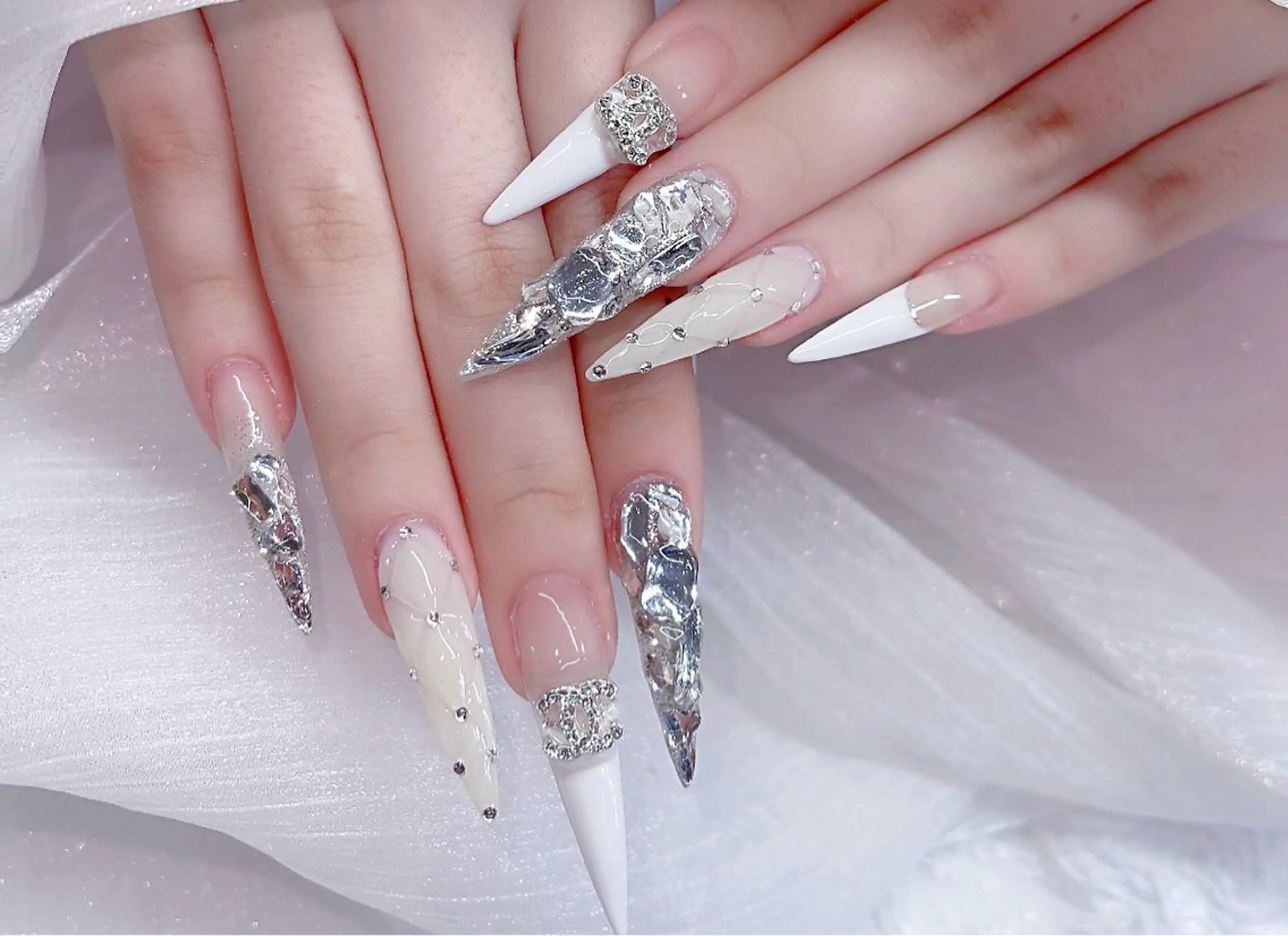 ネイル ハンドネイル D-BEAUTY Nailsalonのネイルデザイン