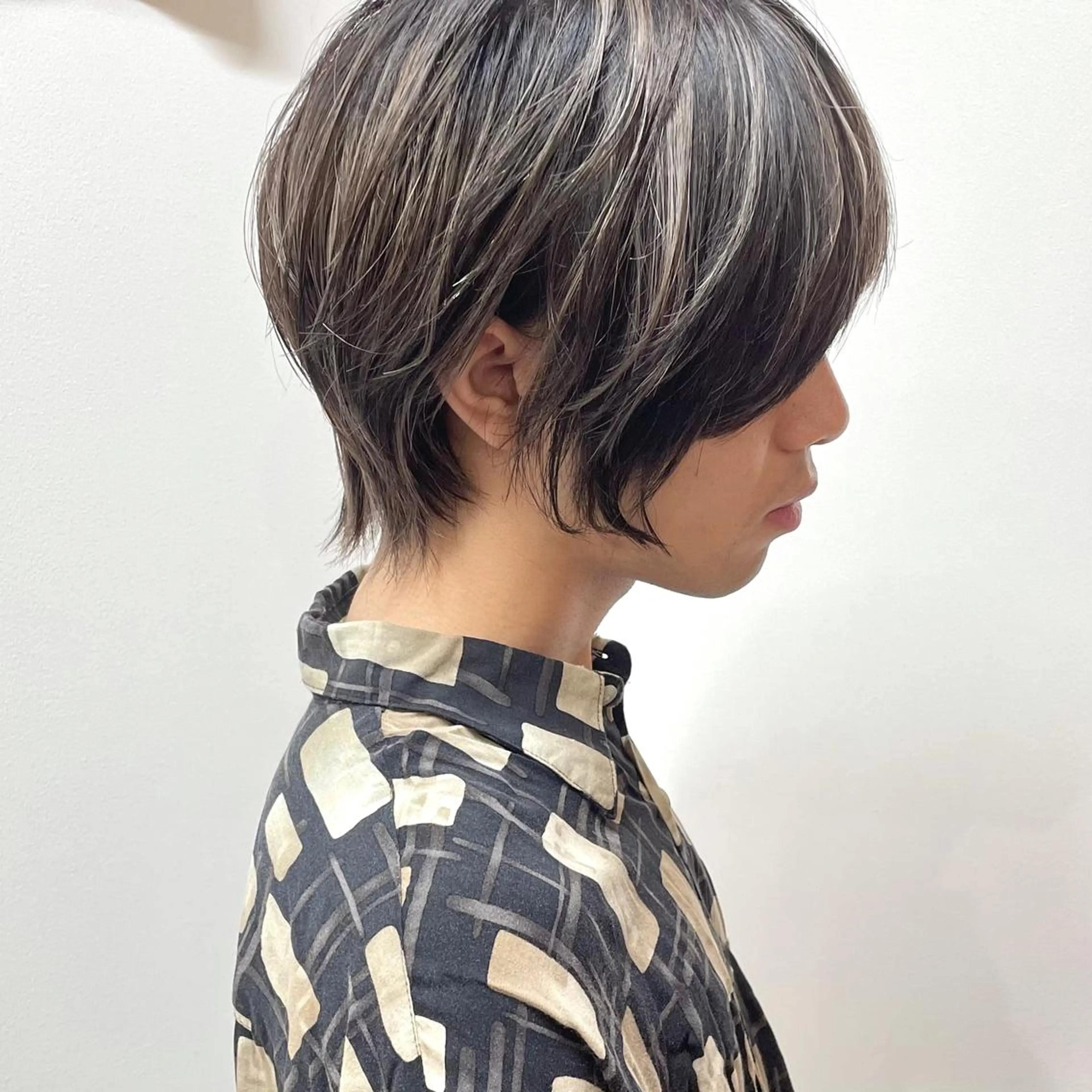 ショート カラー ハイライトカラー ハイライト ショートヘア 鈴木 美穂のヘアスタイル