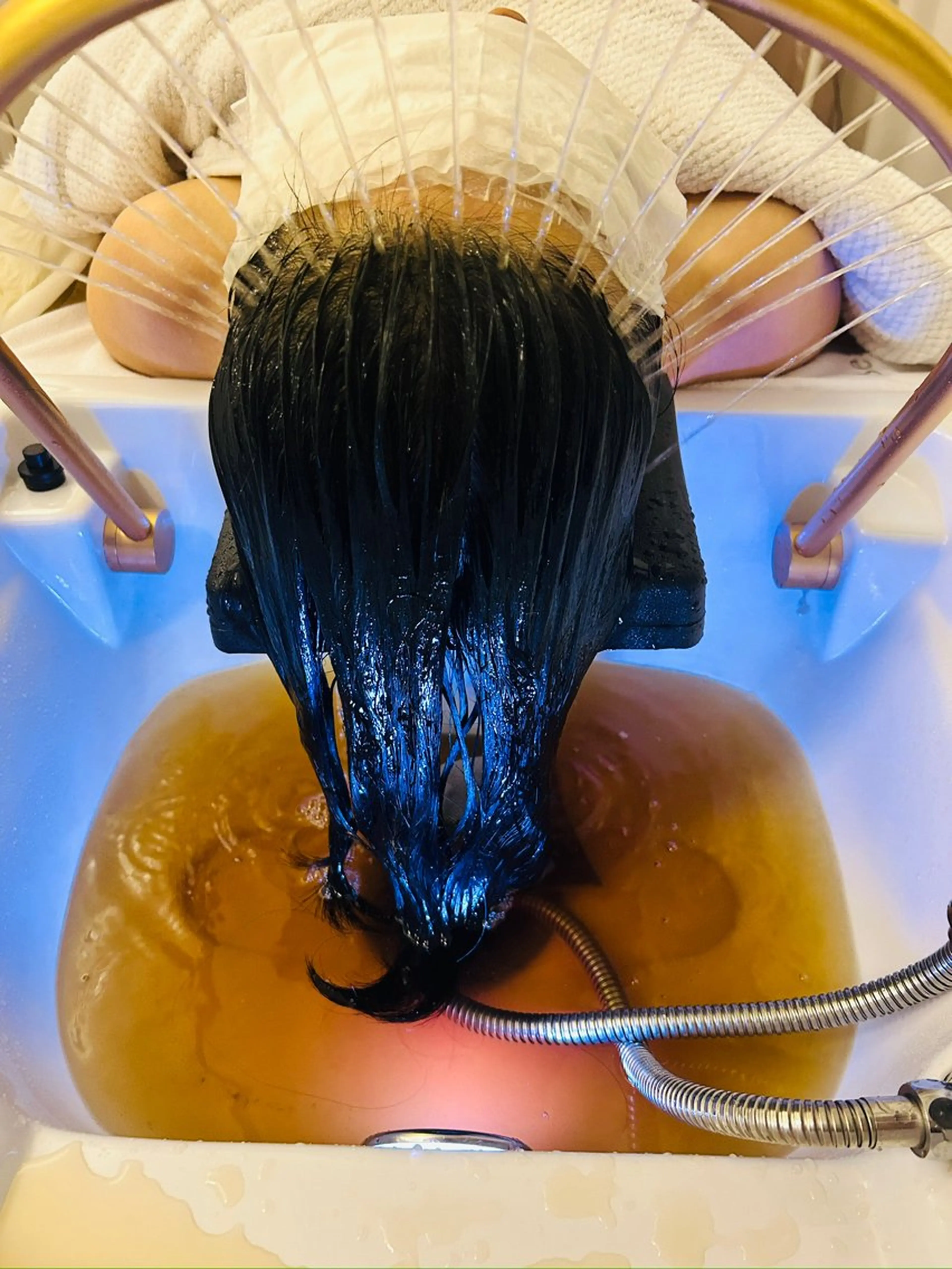 18日19日限定価格体験漢方ヘッドスパマッサージ贅沢90分「デコルテマッサージ➕ヘッドスパ➕頭浸浴」の写真