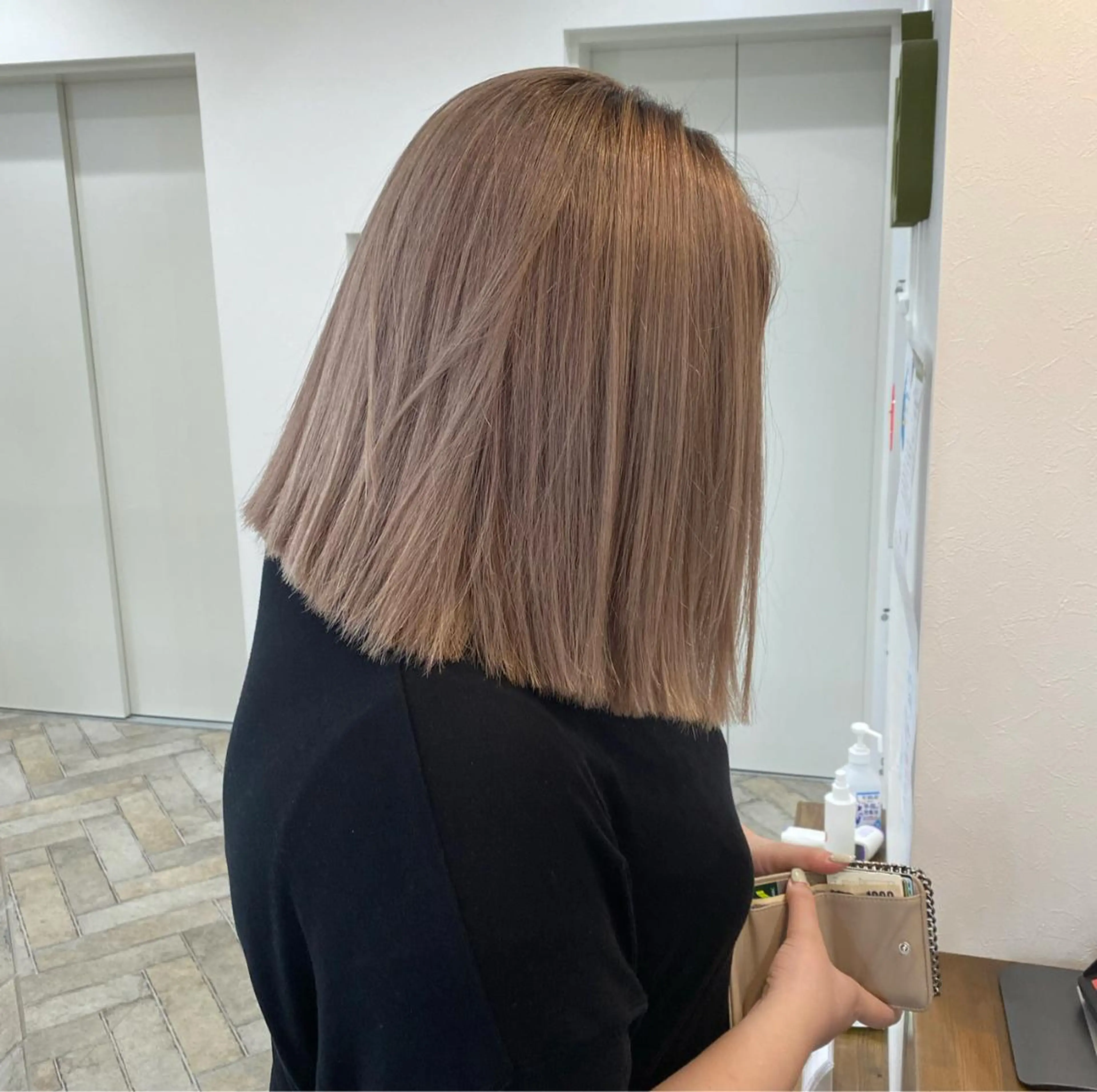 ミディアム カラー パーマ メンズ キッズ ネイル マツエク・マツパ ヘアカラー ハイライト、レイヤー カット/西梅田/中西のヘアスタイル