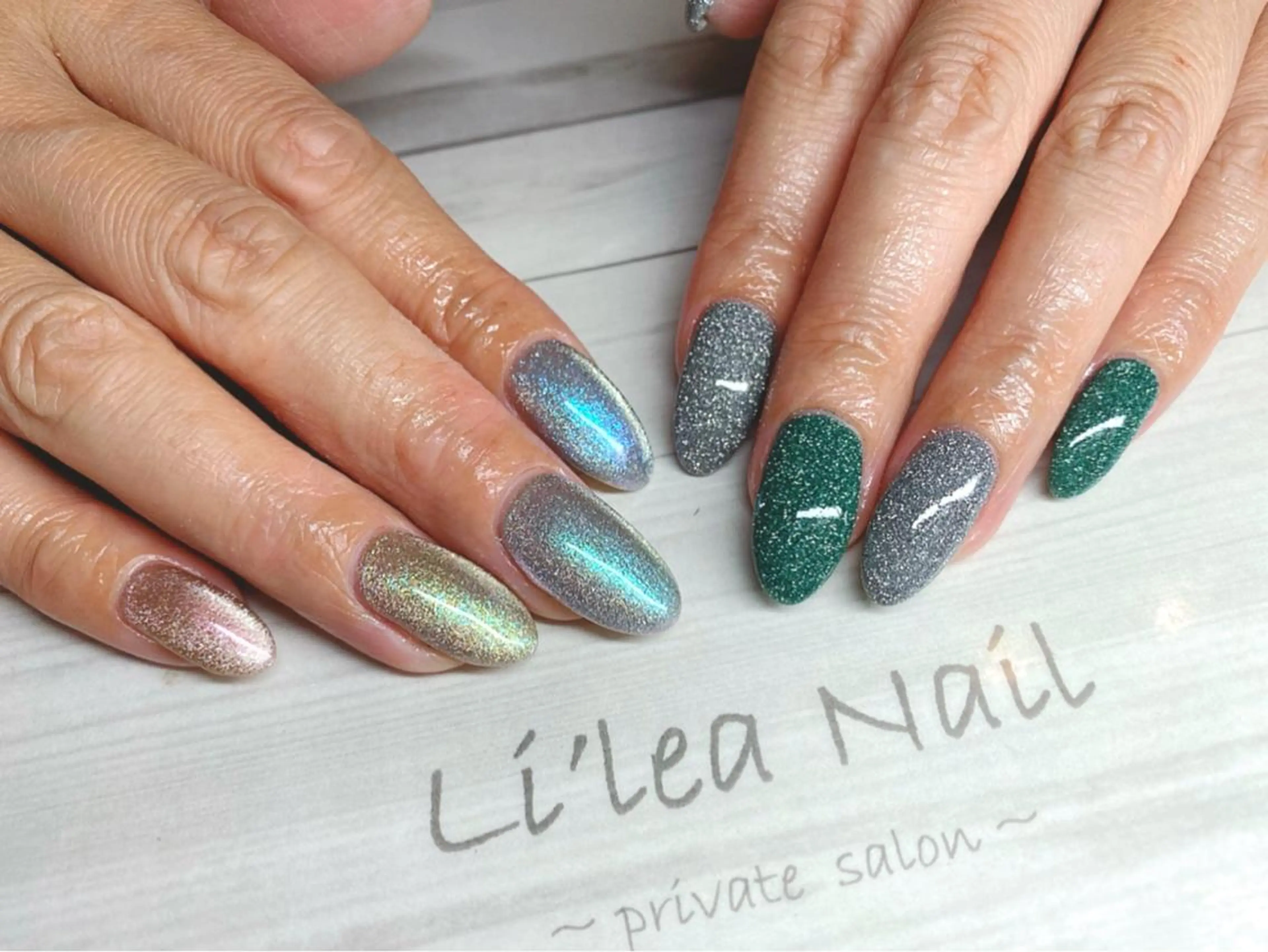 ネイル Li'leaNail AINAのネイルデザイン