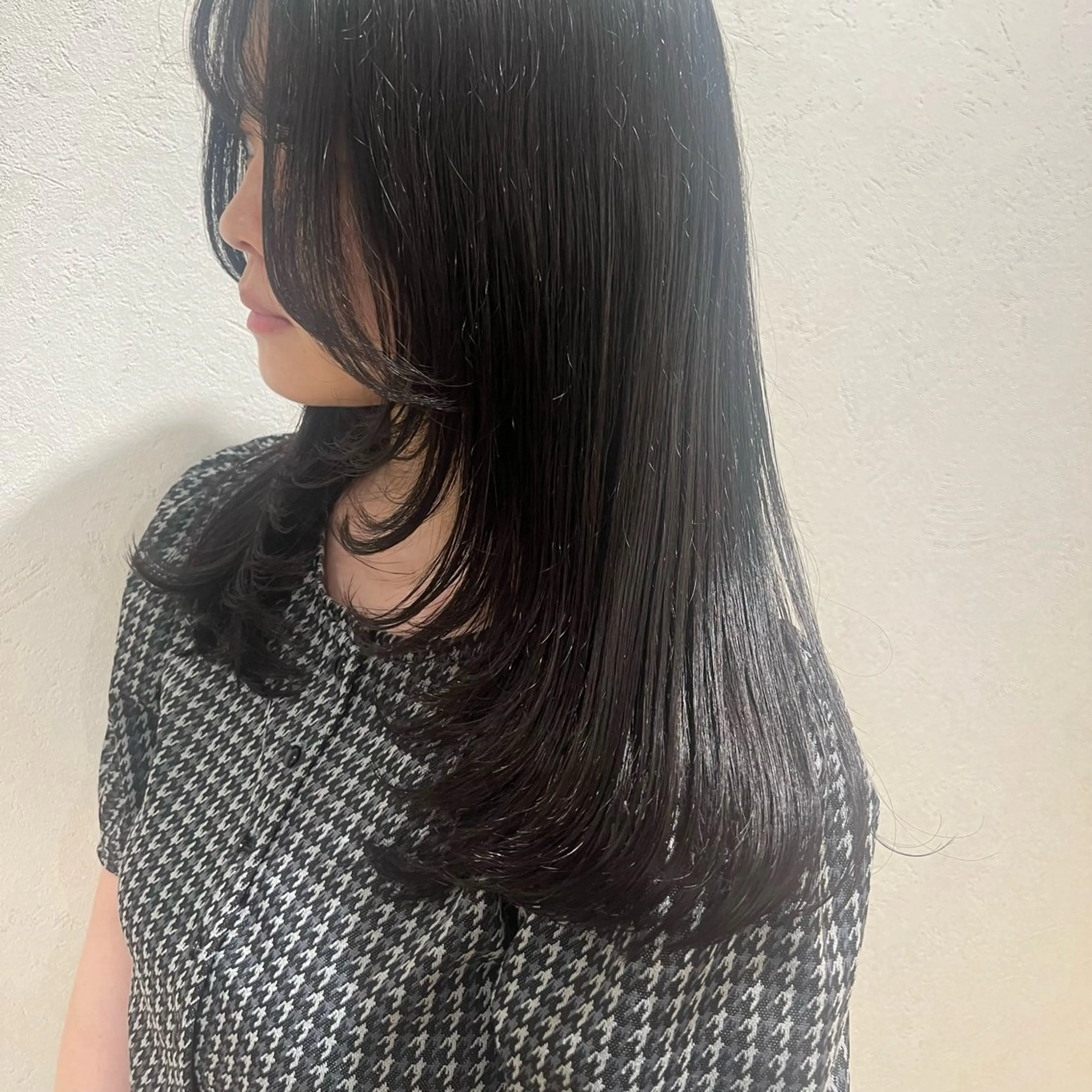 セミロング BE-AREA所属・藤村 ひよりのヘアスタイル