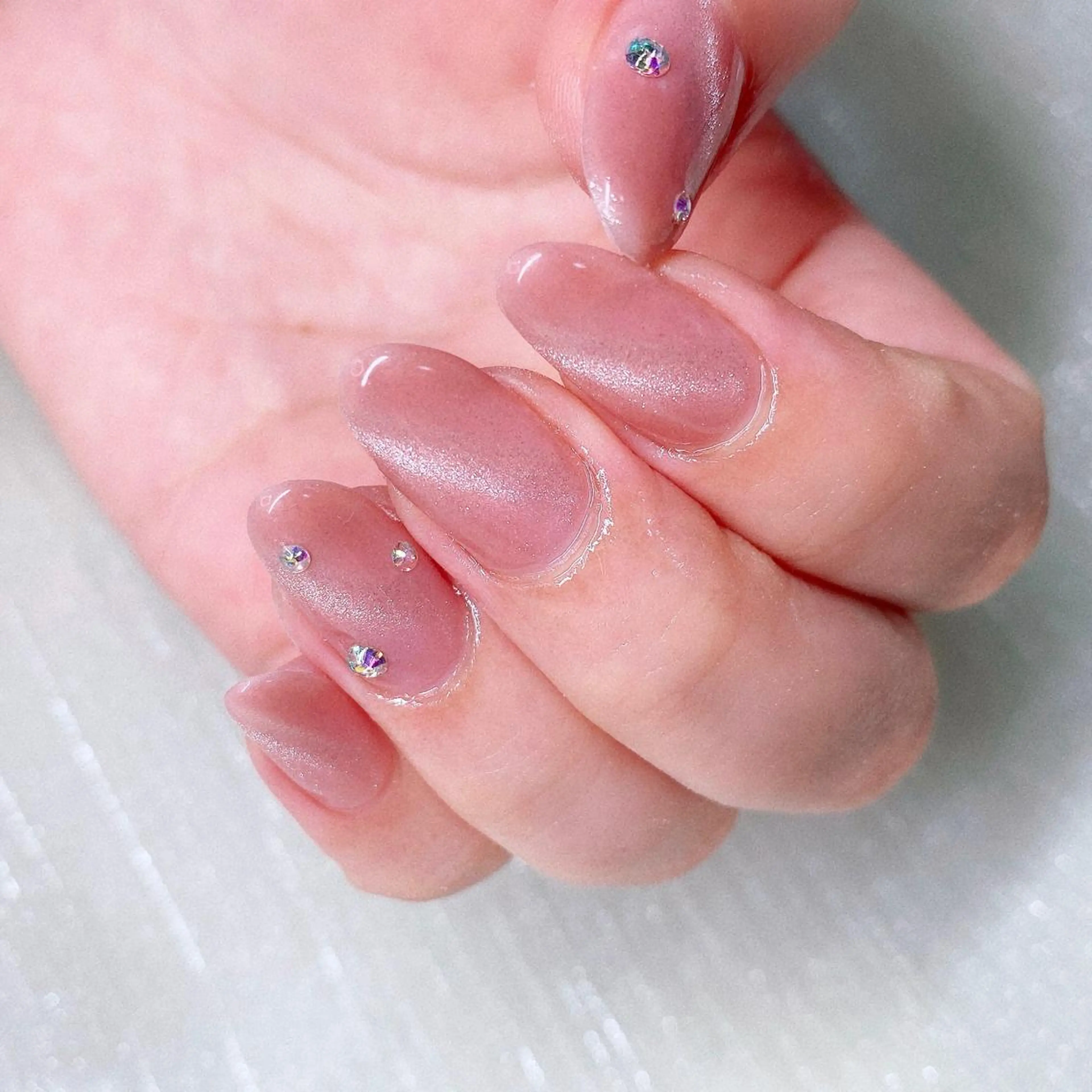 ネイル 長さ出し ストーンネイル ハンドネイル Nailist SUZU所属・Nailist suzuのネイルデザイン