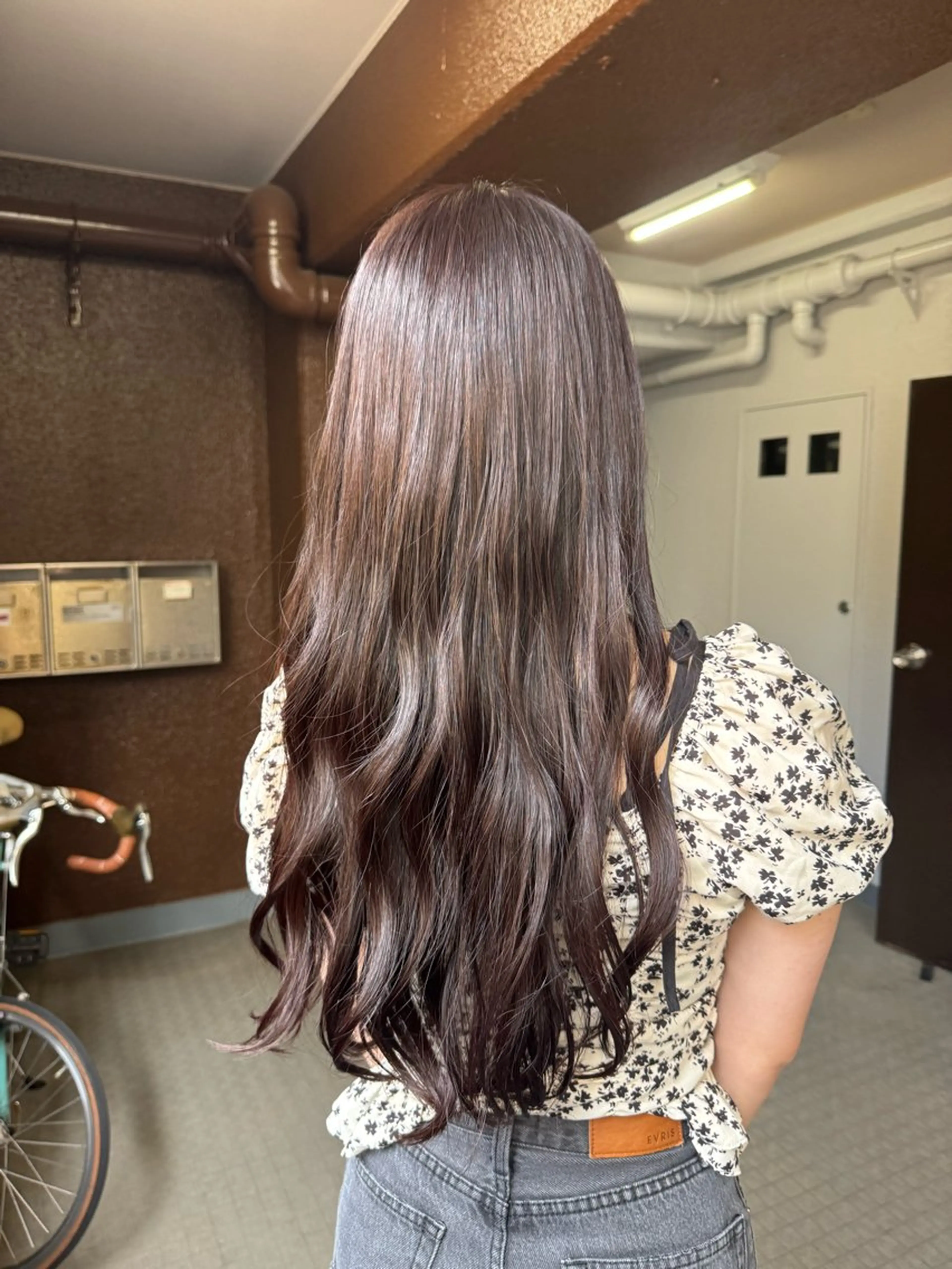 ロング カラー ゆ う あのヘアスタイル