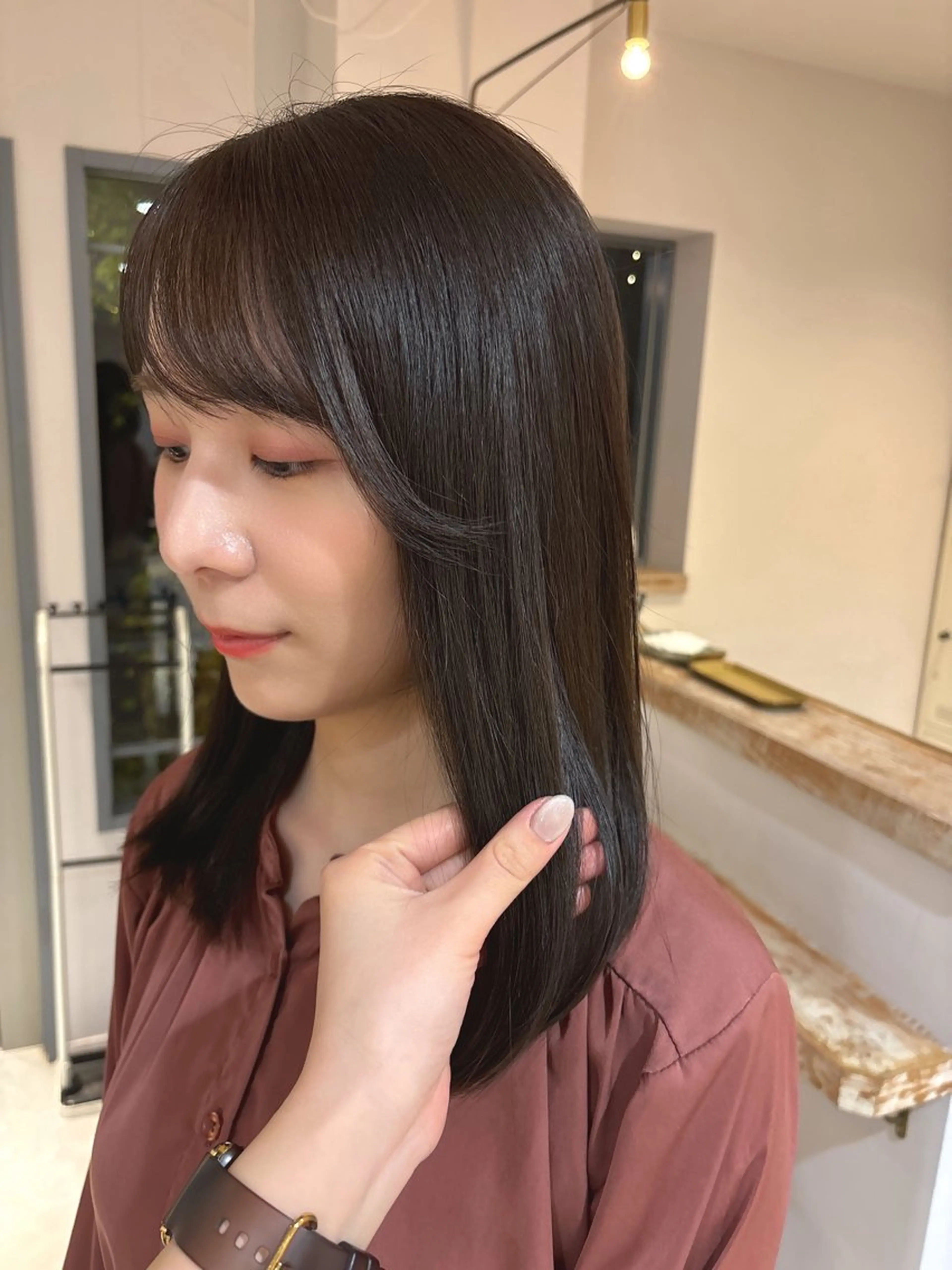 カラー 🎀調布仙川透明感オ リーブカラー干莉🎀のヘアスタイル