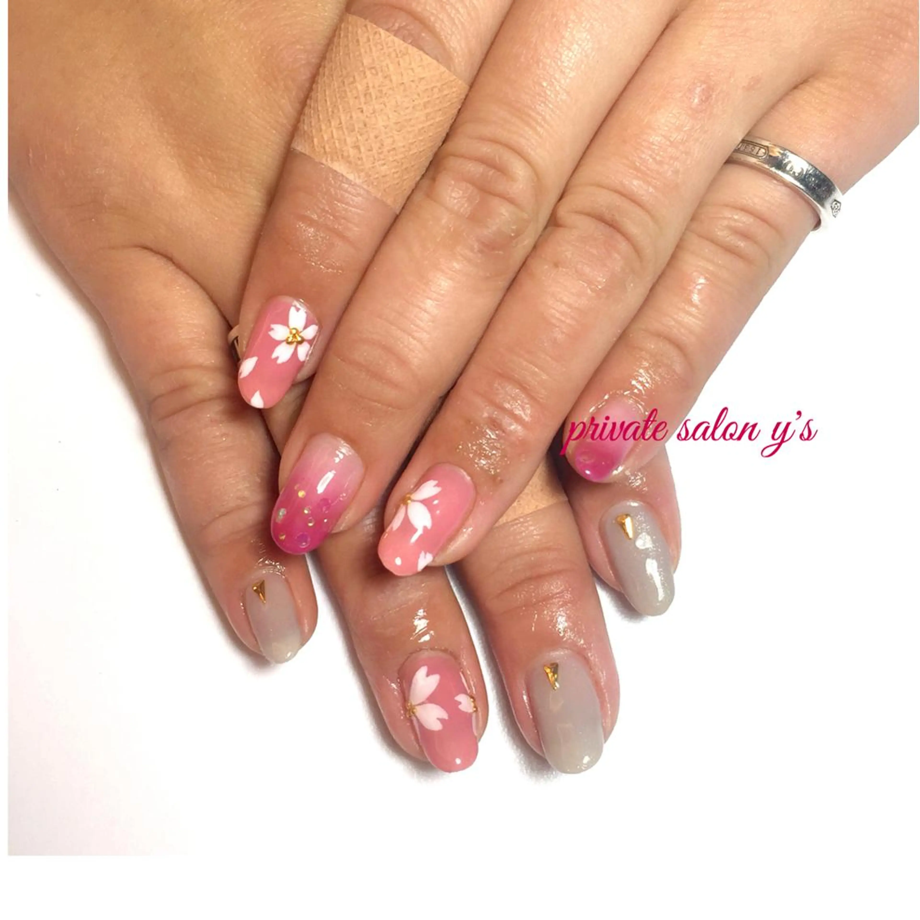 ネイル 桜ネイル y' sのネイルデザイン