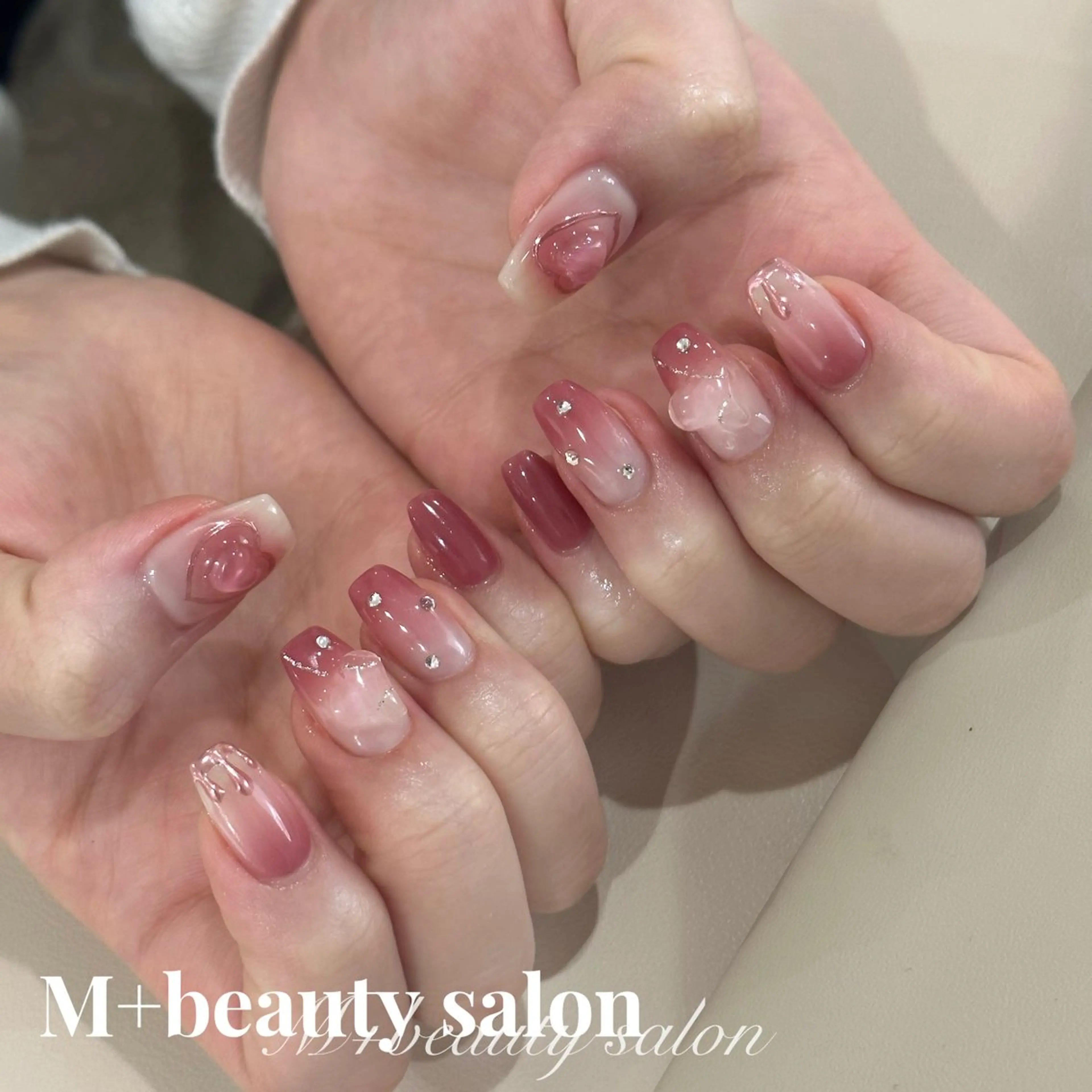 ネイル ハンドネイル M+  Beauty Salonのネイルデザイン