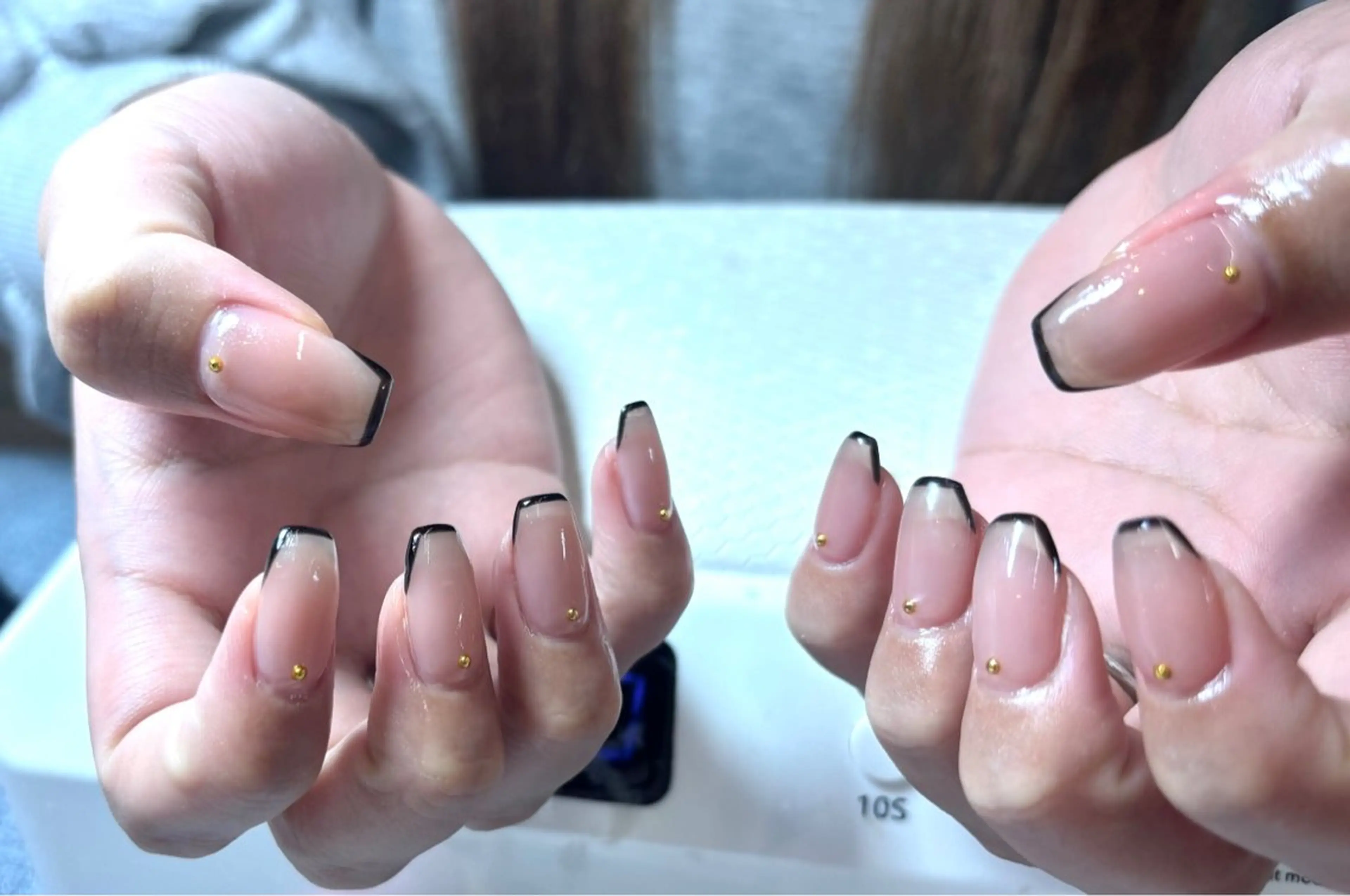 ネイル フレンチネイル オフィスネイル シンプルネイル ハンドネイル Niko nailサロンのネイルデザイン