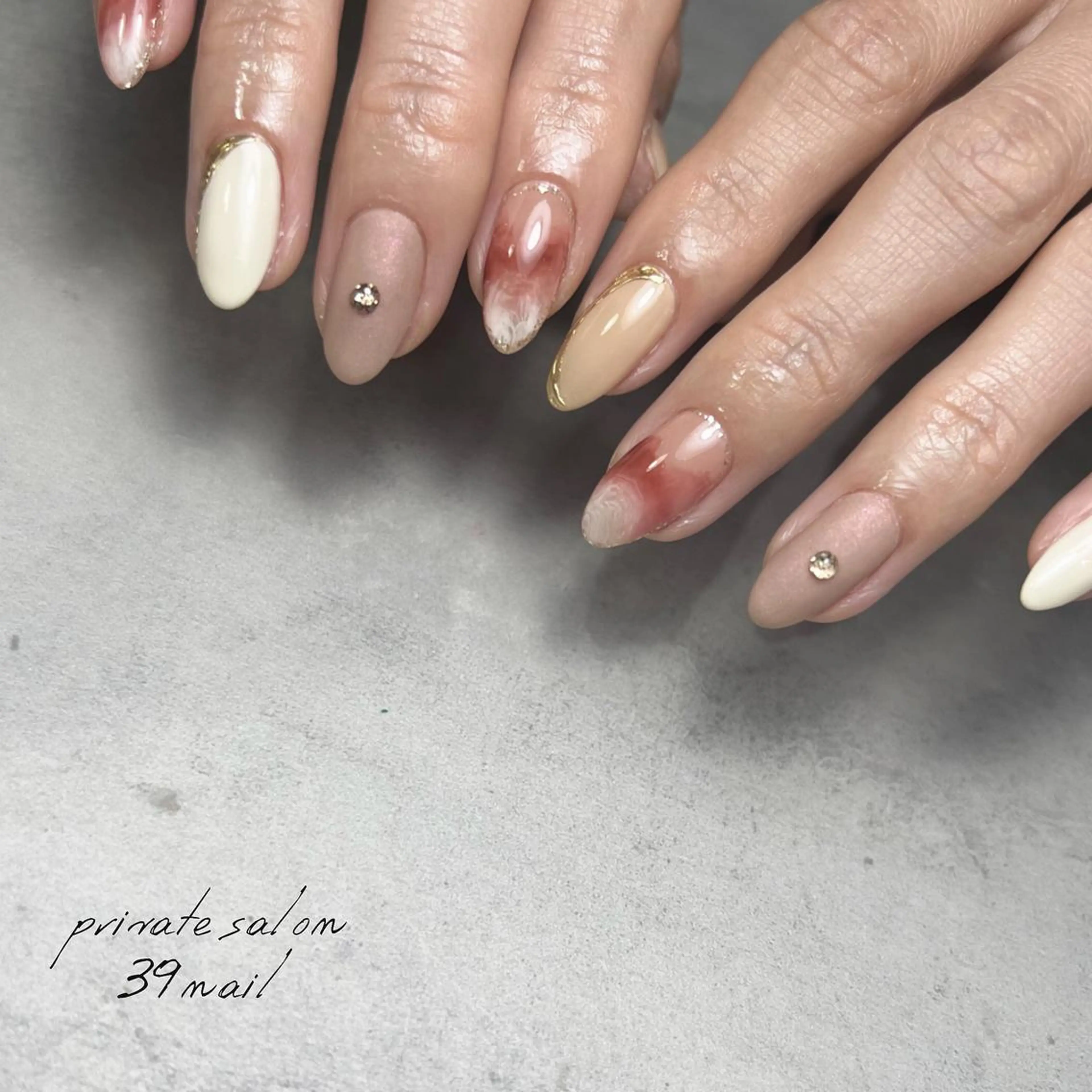 ミディアム ネイル フットネイル 京橋 【39nail】のネイルデザイン