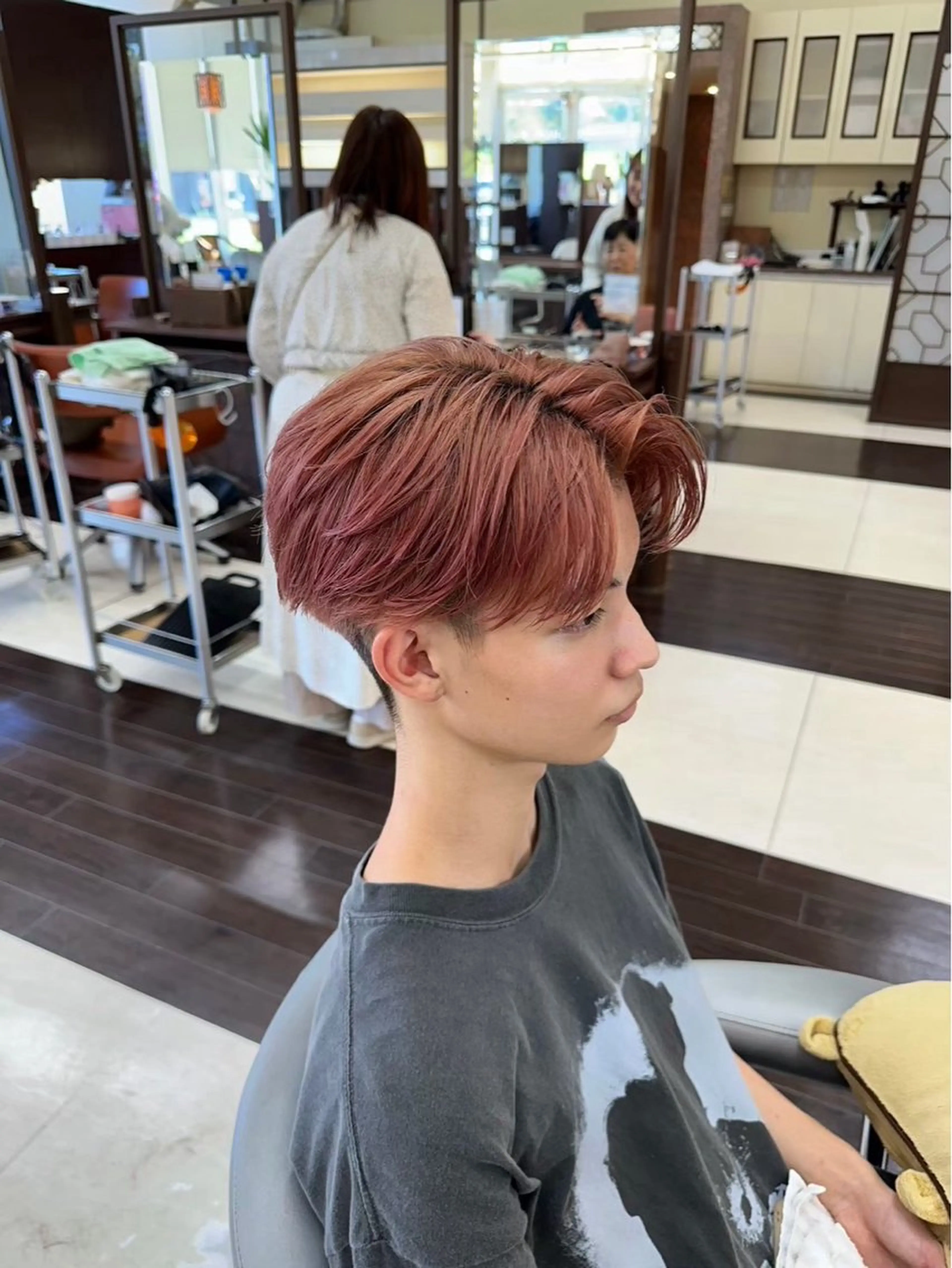 ショート カット ヘアカラー 成田で1番安心 できる美容師そうまのヘアスタイル