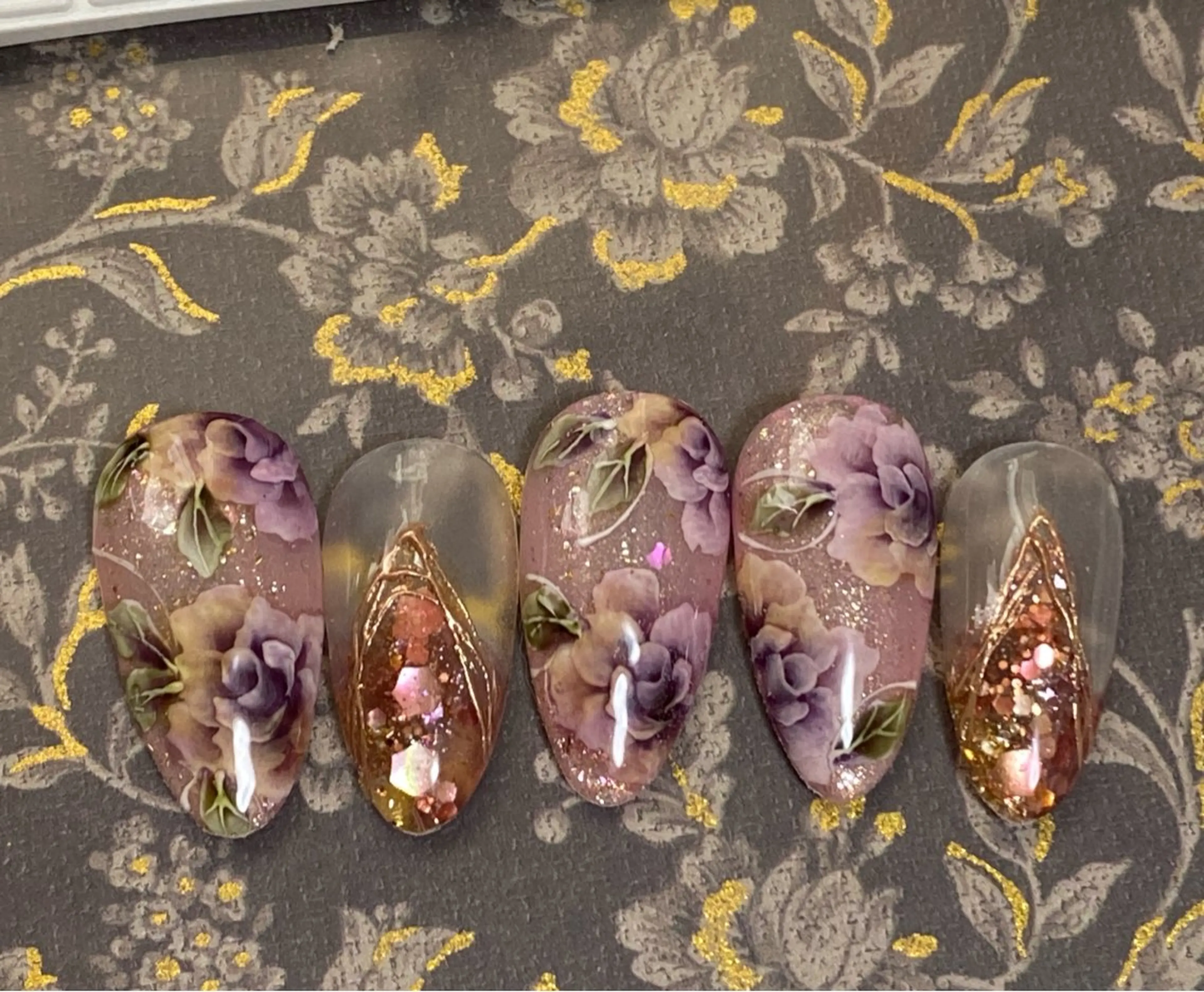 ネイル フラワーネイル 自宅ネイルサロン ♦️nuance♦️のネイルデザイン