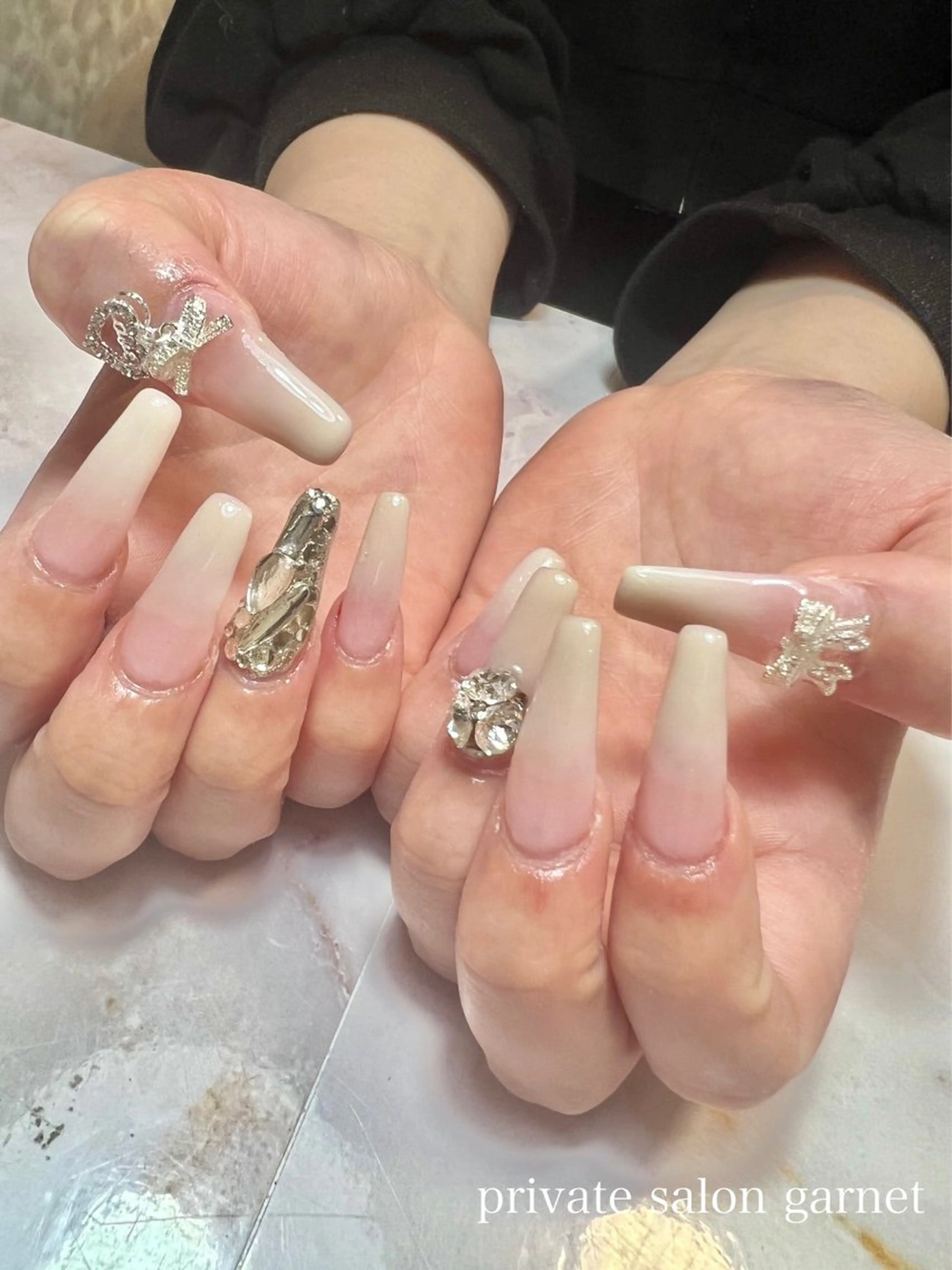 ネイル ワンホンネイル ハンドネイル Garnet nailのネイルデザイン