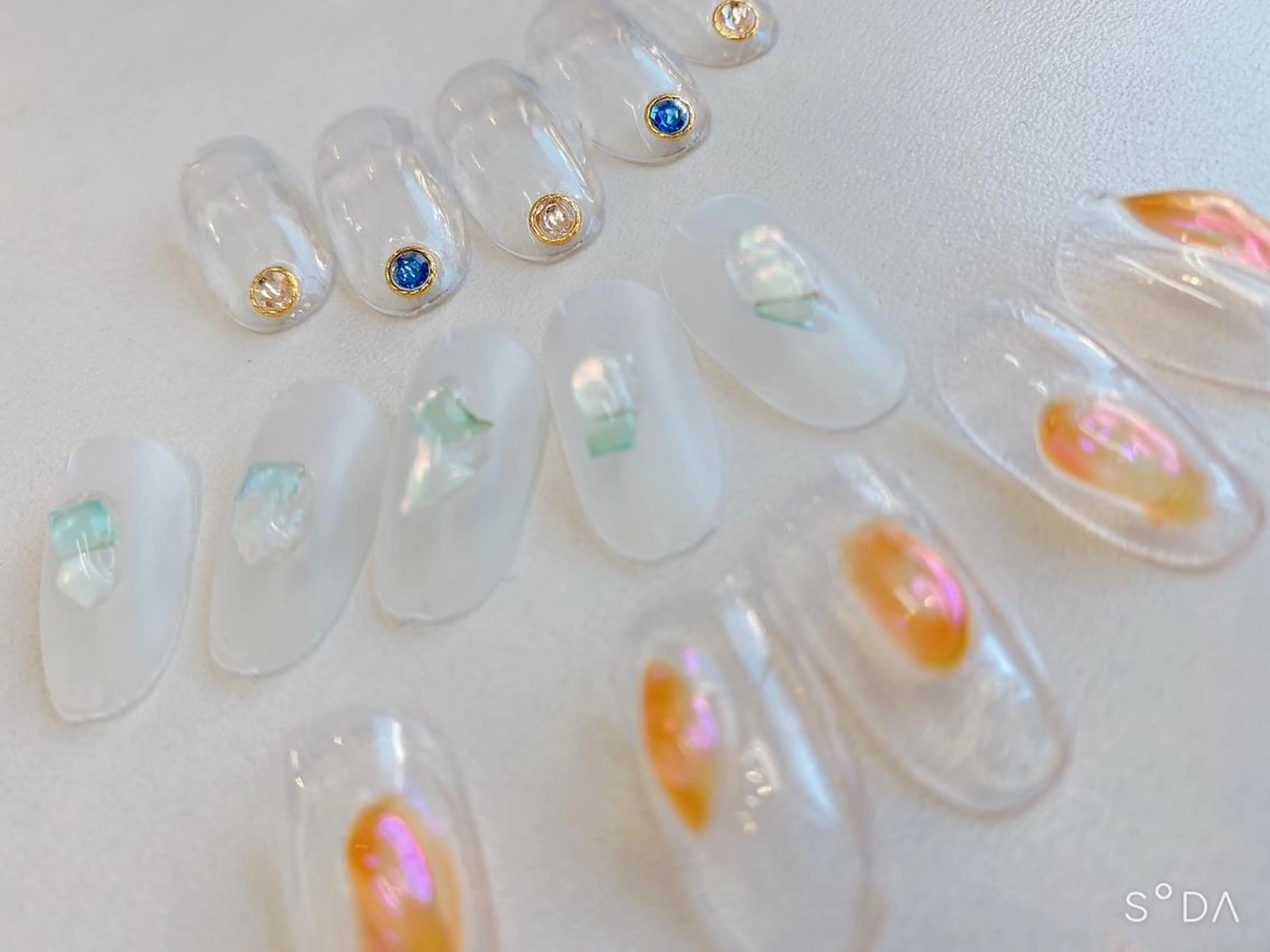 ネイル クリアネイル 【尾下】 ロイヤル•セラピストのネイルデザイン