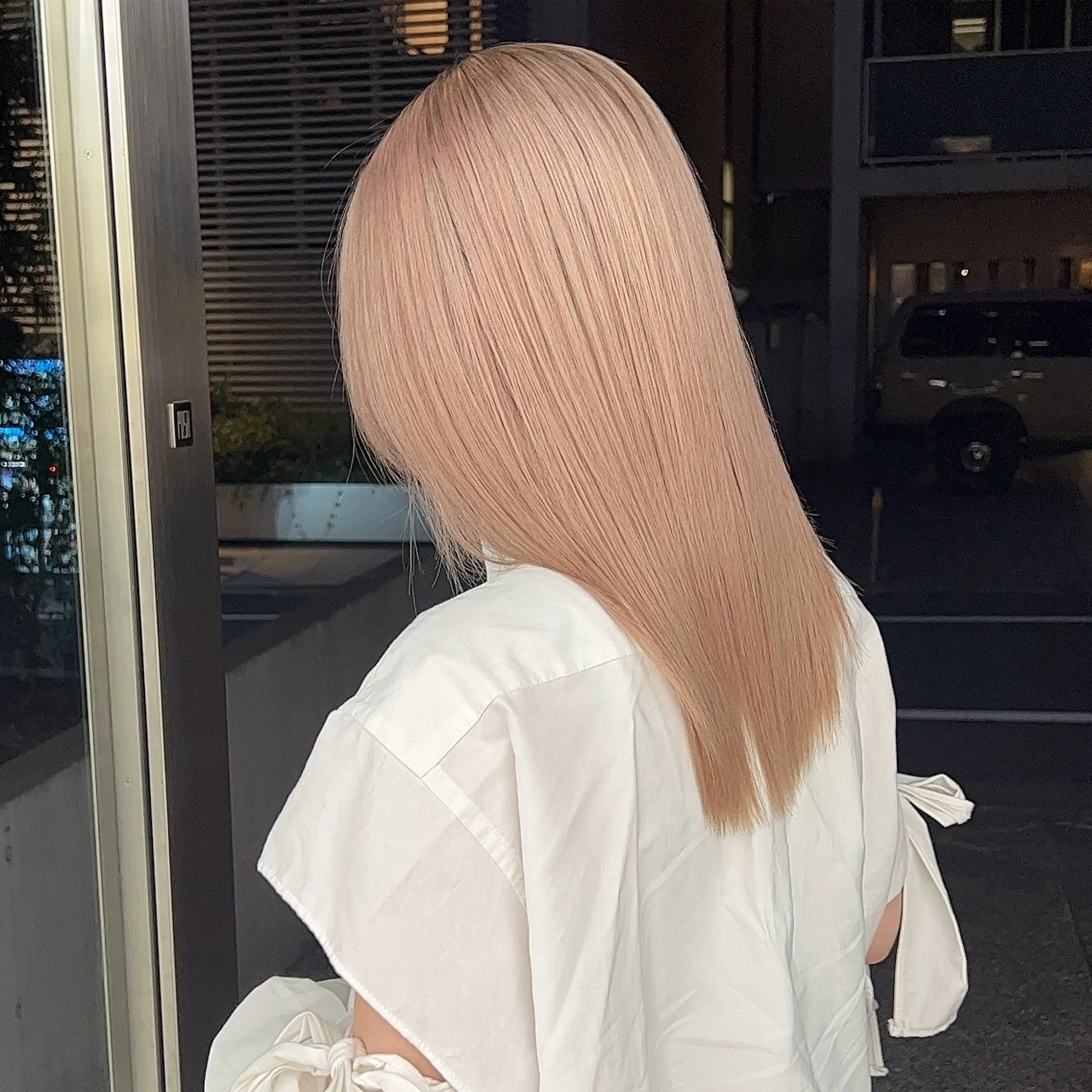 セミロング カラー ベージュカラー カット ヘアカラー ムラ修正💎 艶髪ハイトーン💎のヘアスタイル