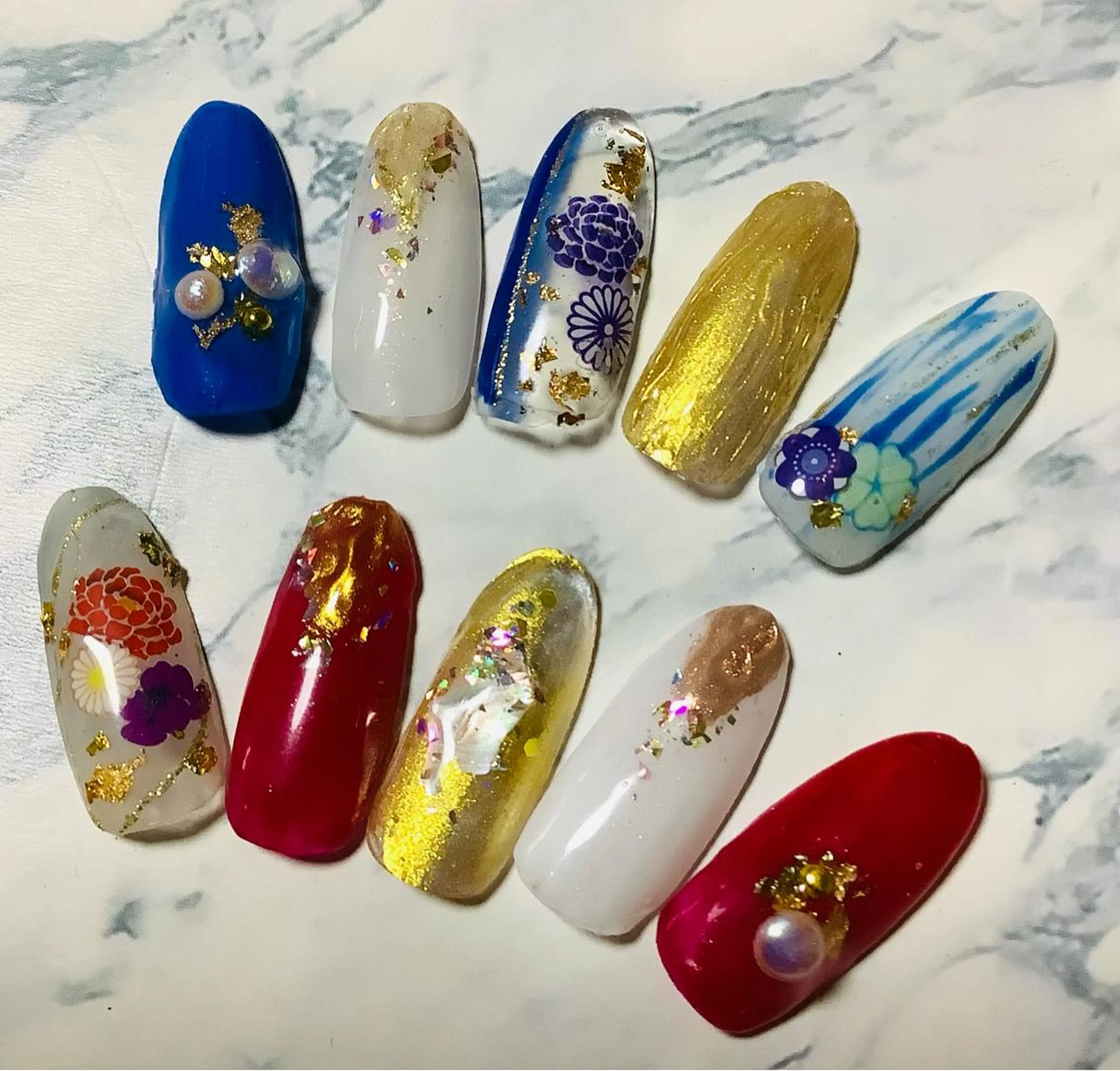 ネイル 成人式 横尾 麻里のネイルデザイン