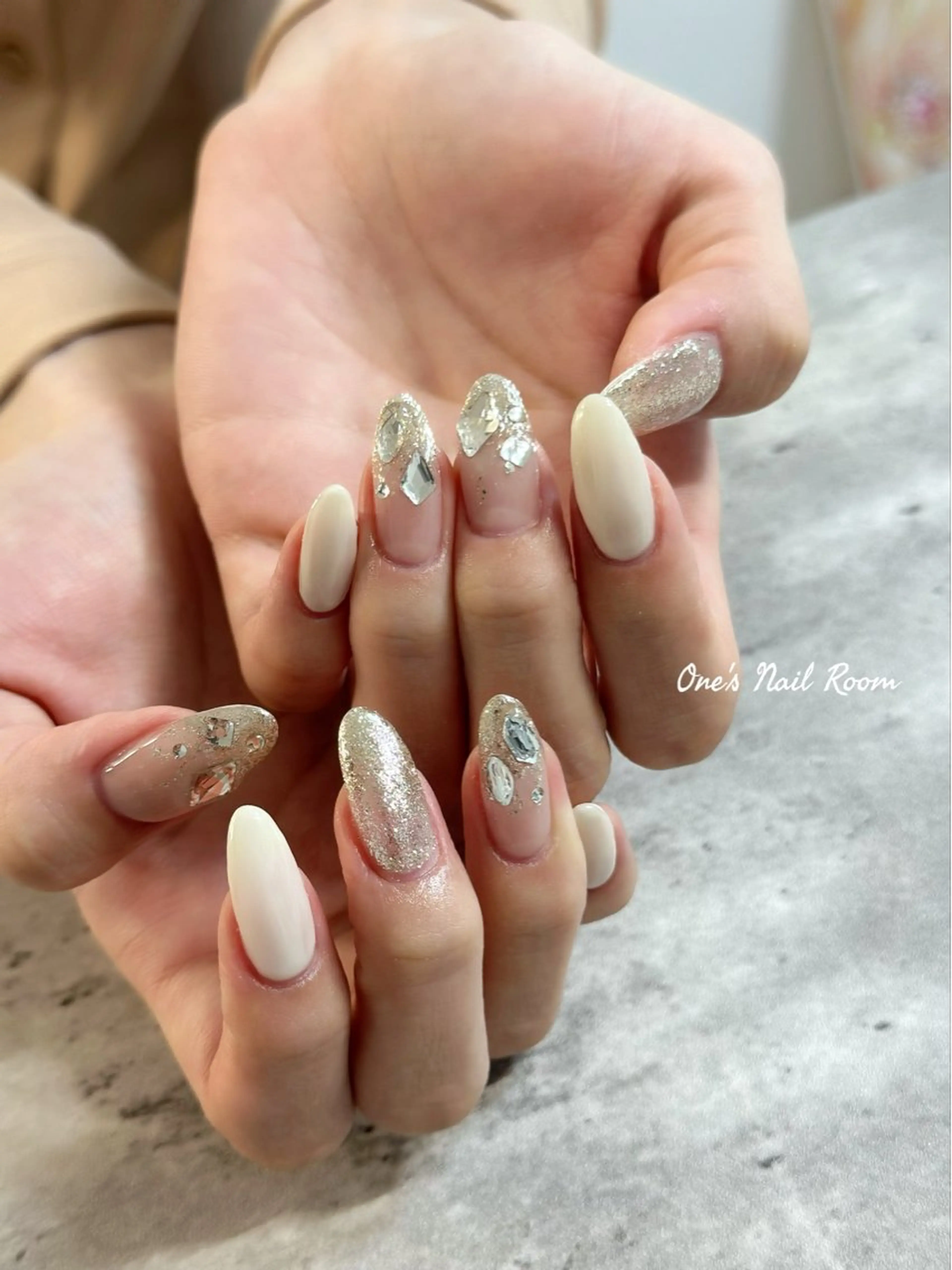 ネイル ハンドネイル One's Nail Roomのネイルデザイン