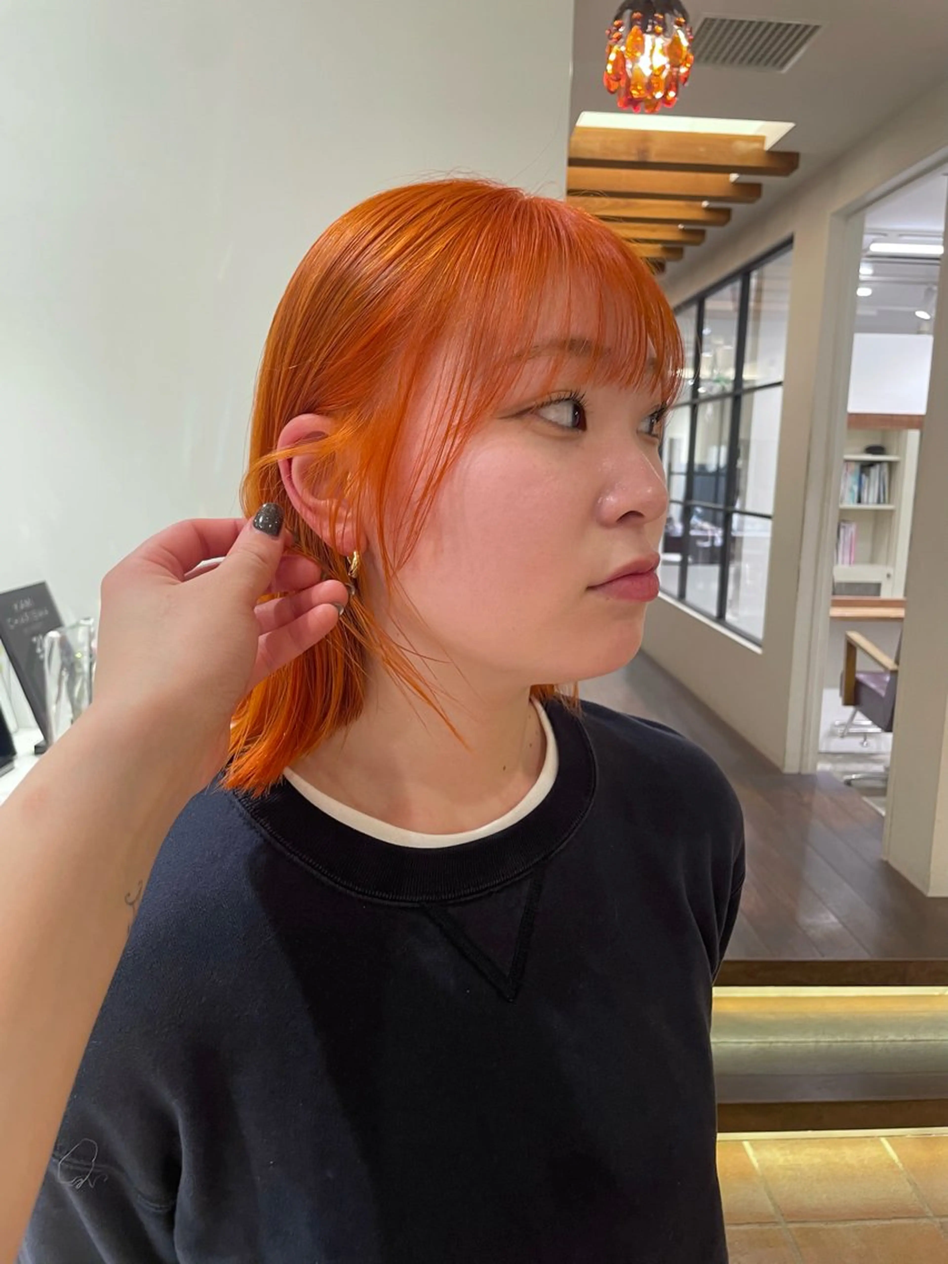 ミディアム カラー ヘアカラー リカ/ハイトーン ・オリーブ🍀のヘアスタイル