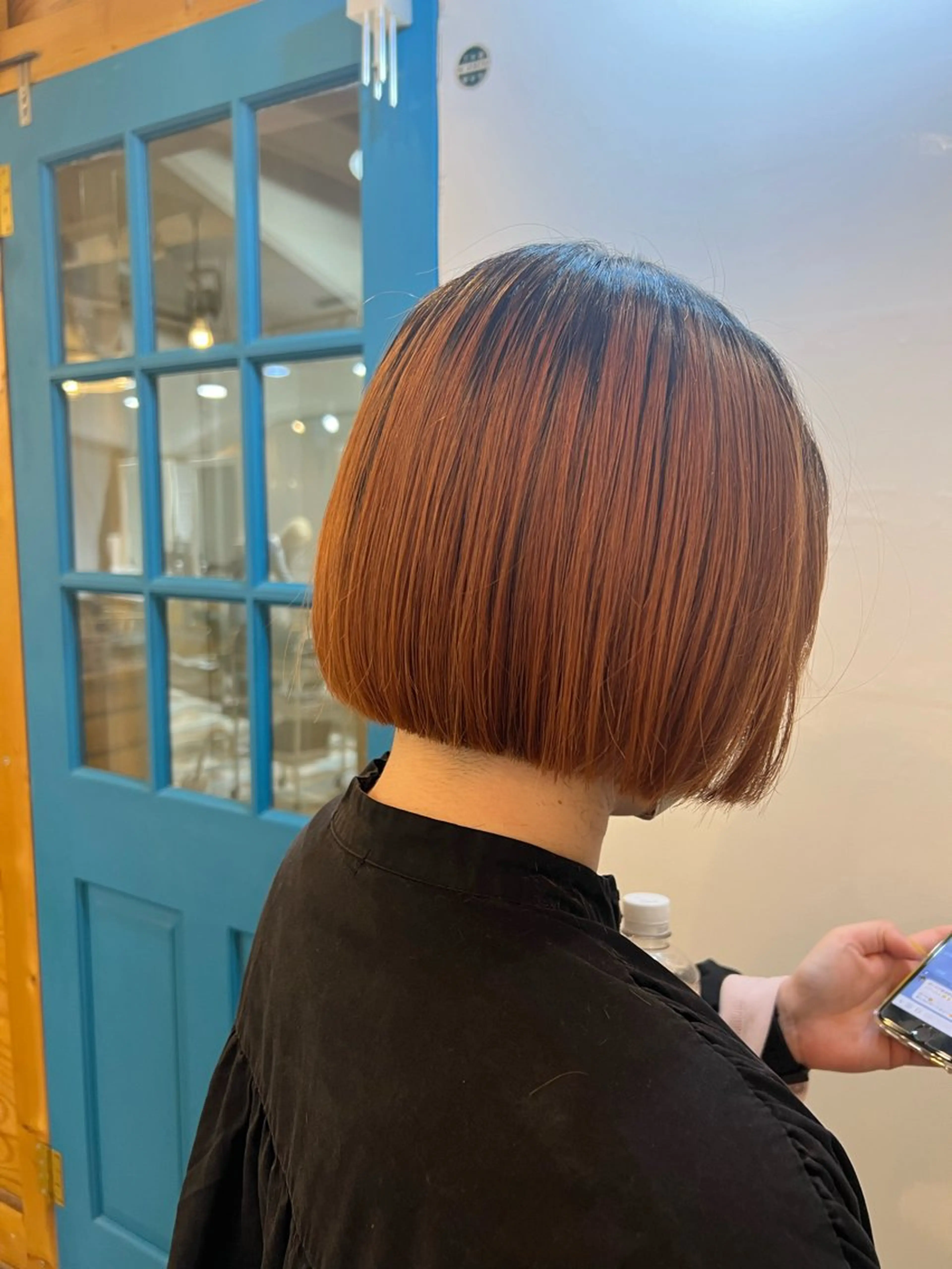 ショート カラー デザインカラー イヤリングカラー ハイライトカラー ボブ 顔周りカット KANA/ボブ/ インナーカラー/艶髪のヘアスタイル