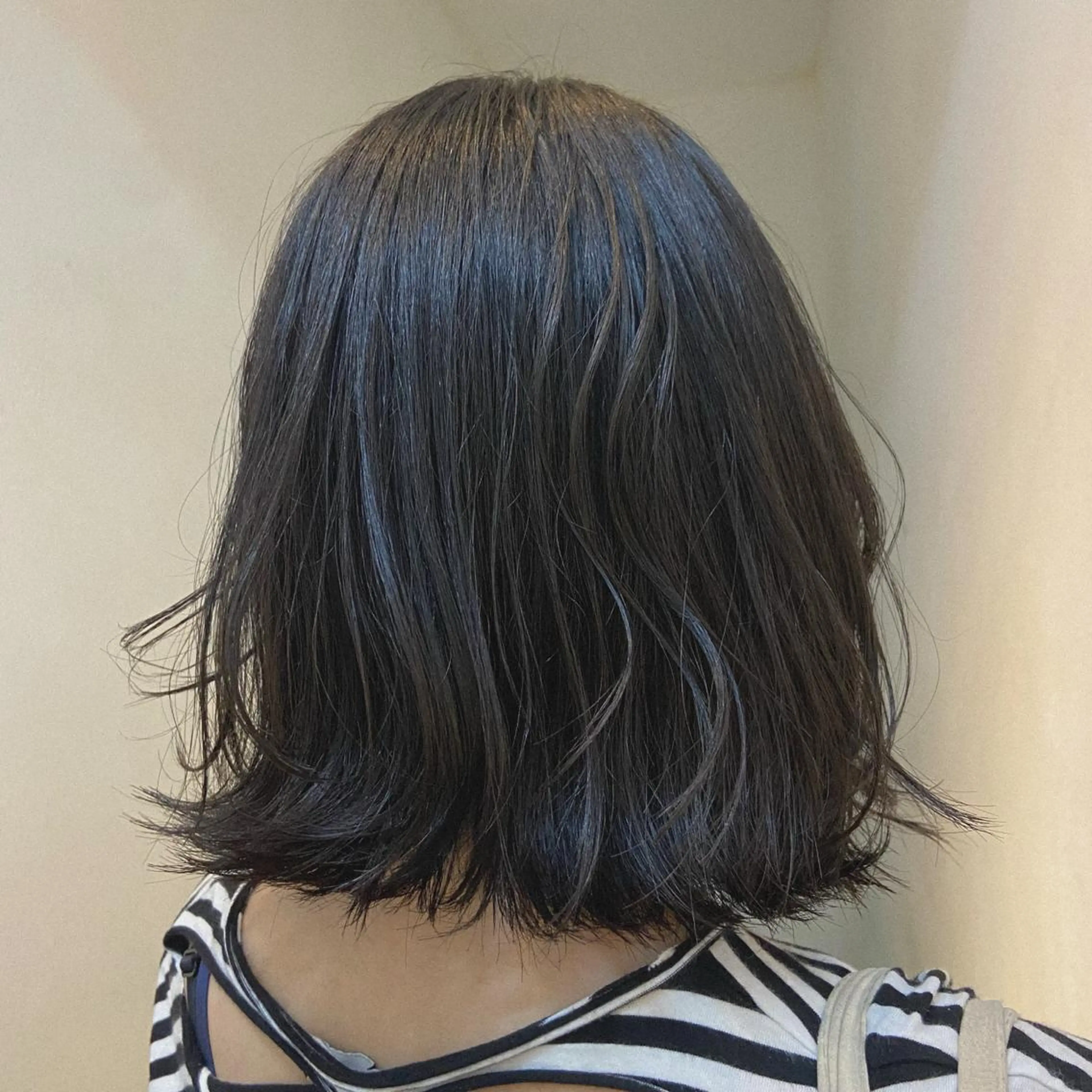 ミディアム 🍒マツダ エナ‎🤍のヘアスタイル