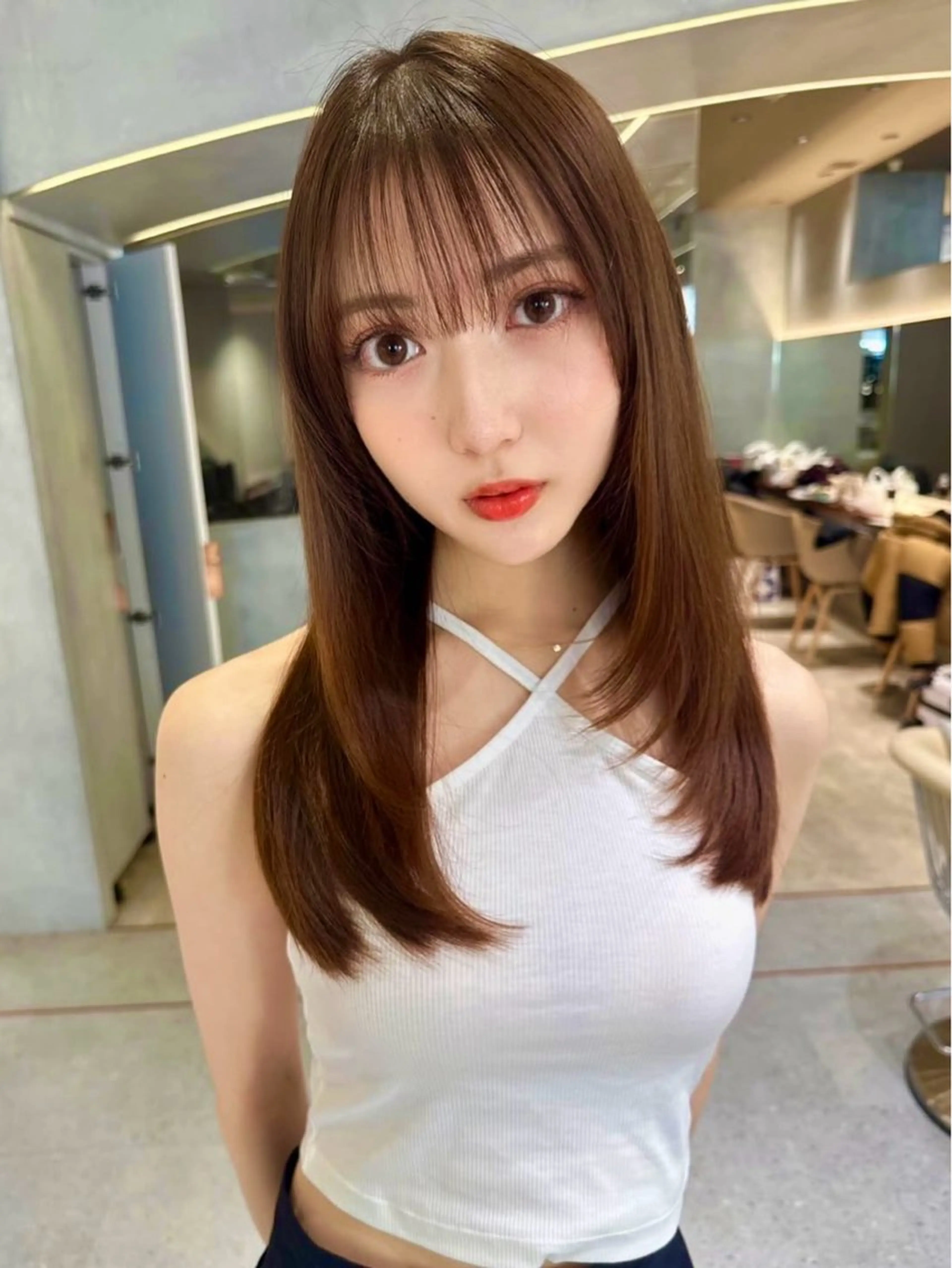 ミディアム カラー カット ヘアカラー トリートメント レイヤー/韓国 ハイトーン興津史弥のヘアスタイル