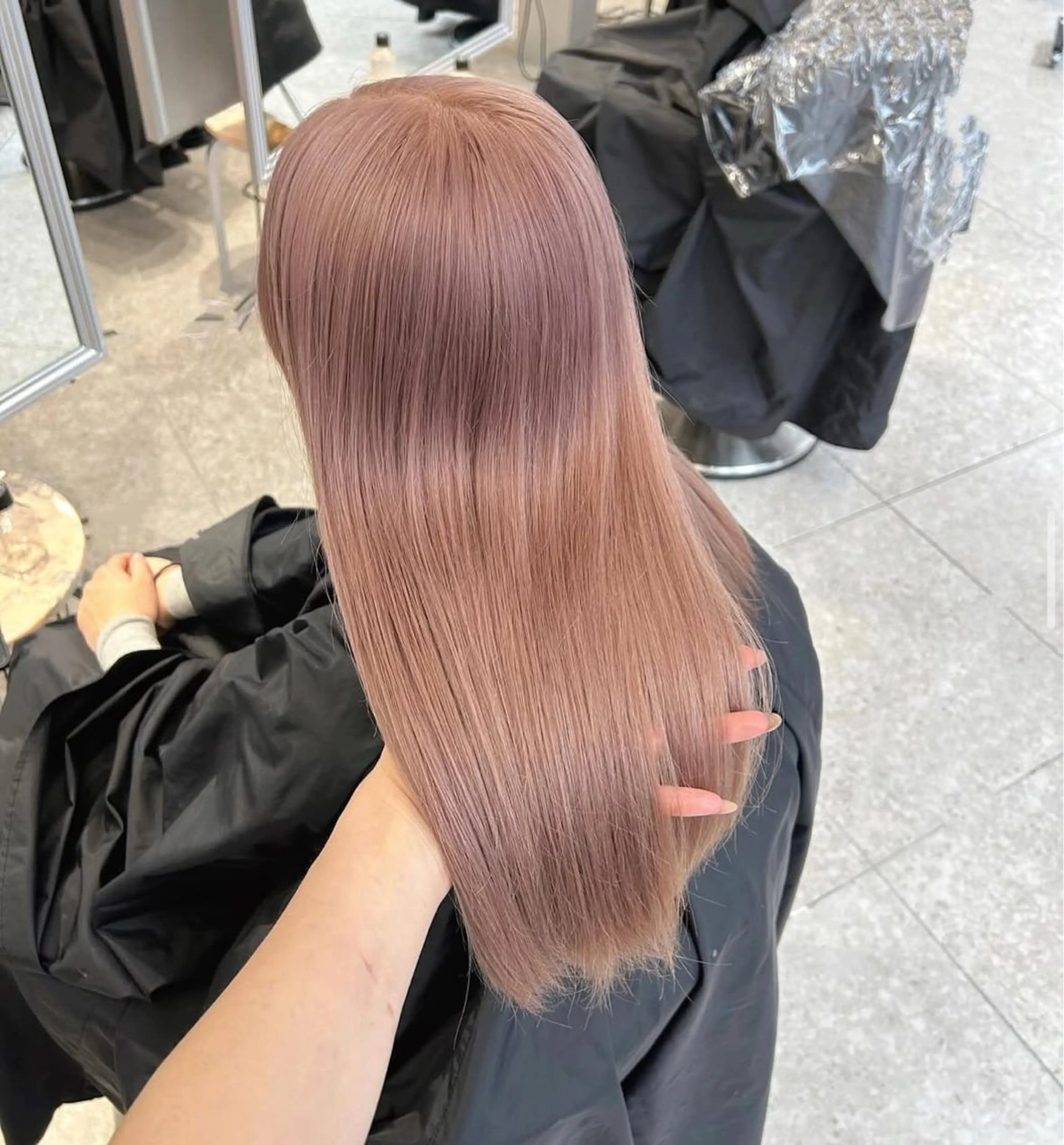 ロング カット ヘアカラー 梅田/ハイトーン /yuriのヘアスタイル