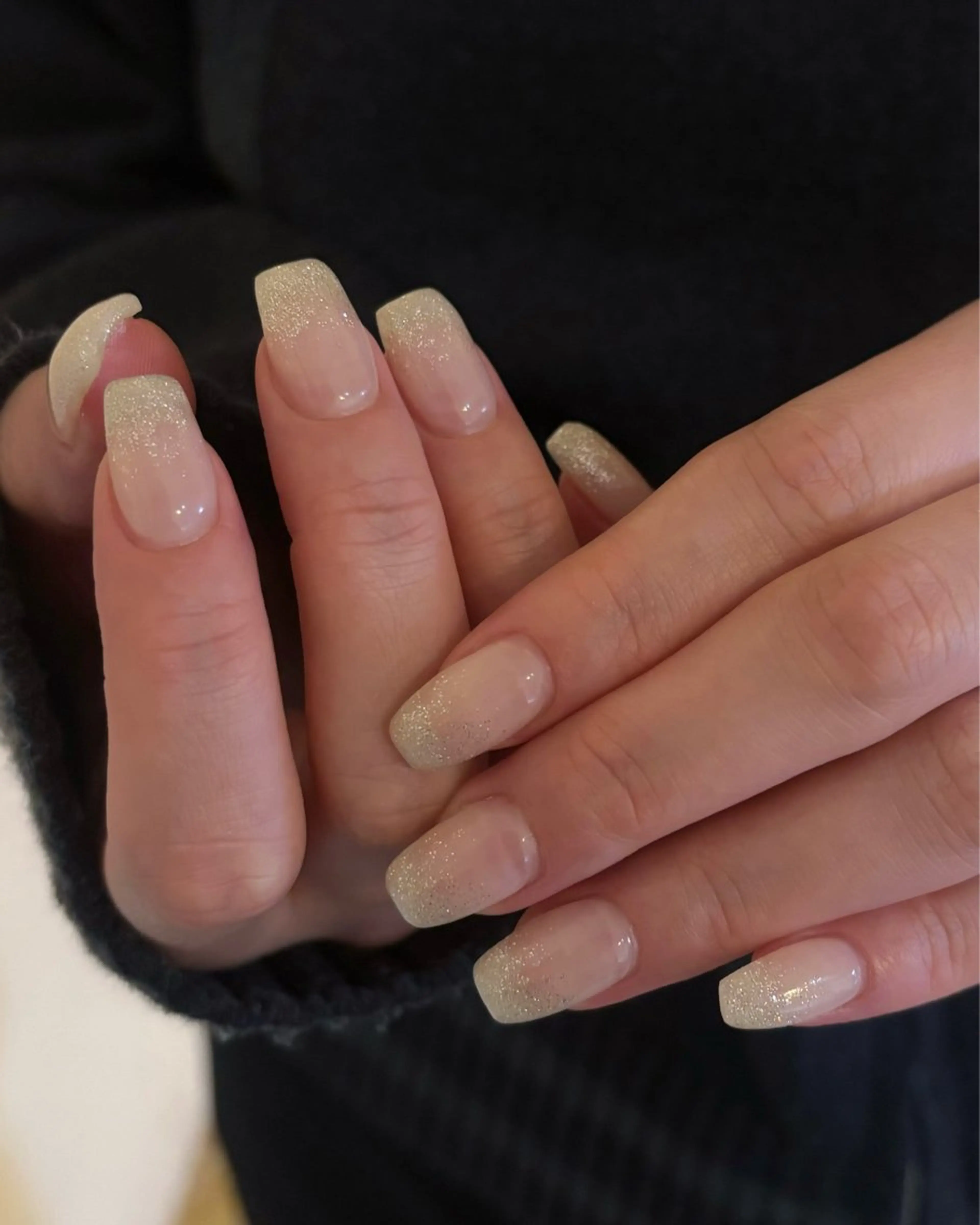 ネイル ジェルネイル ラメ(グリッター) ラメグラデーション パラジェル ワンホンネイル ハンドネイル EmaNail肥後橋店所属・EmaNail 肥後橋店🤍YURIのネイルデザイン