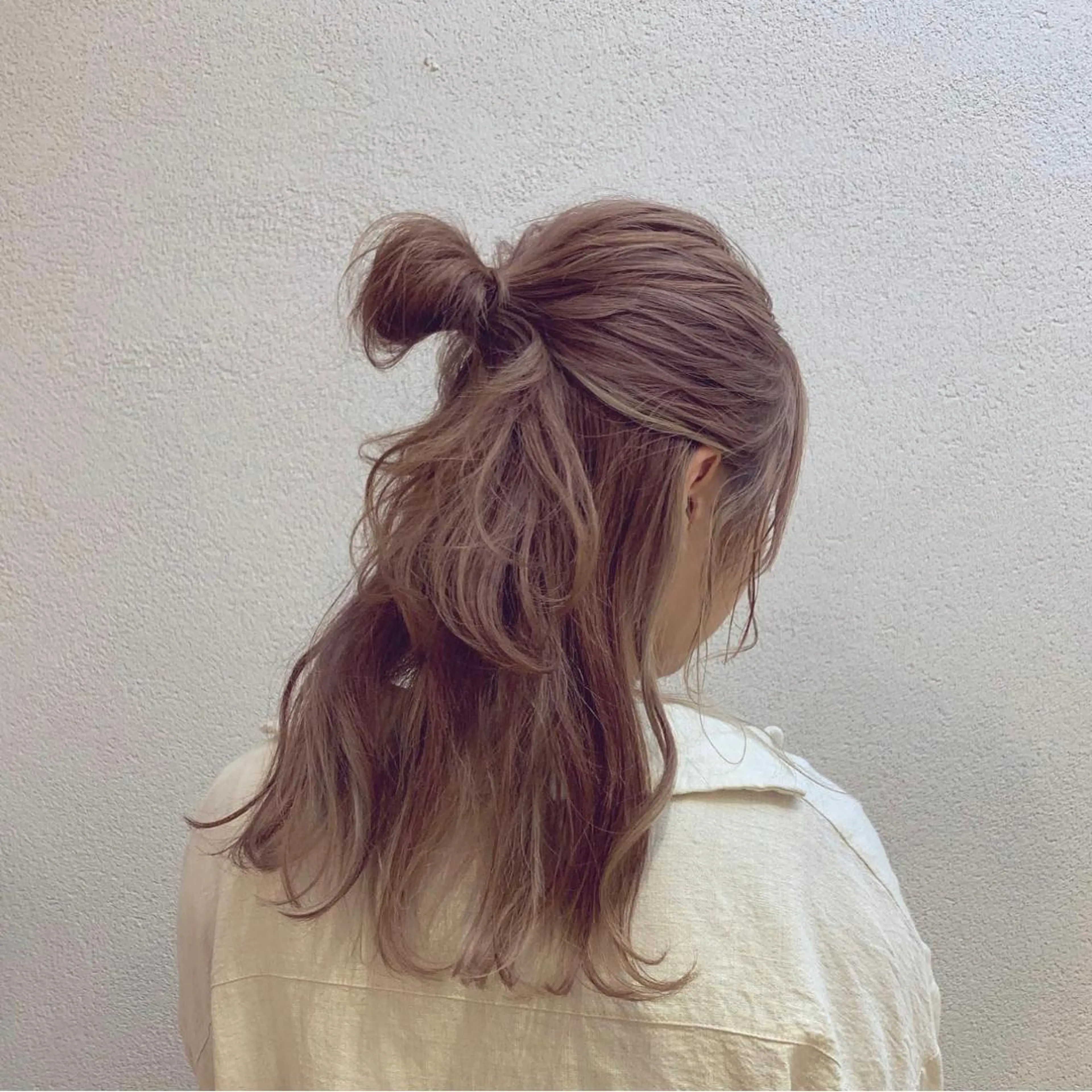 ロング カラー ベージュカラー ブリーチ 透明感カラー ピンクカラー ピンクベージュ ayano /トレンドヘアのヘアスタイル