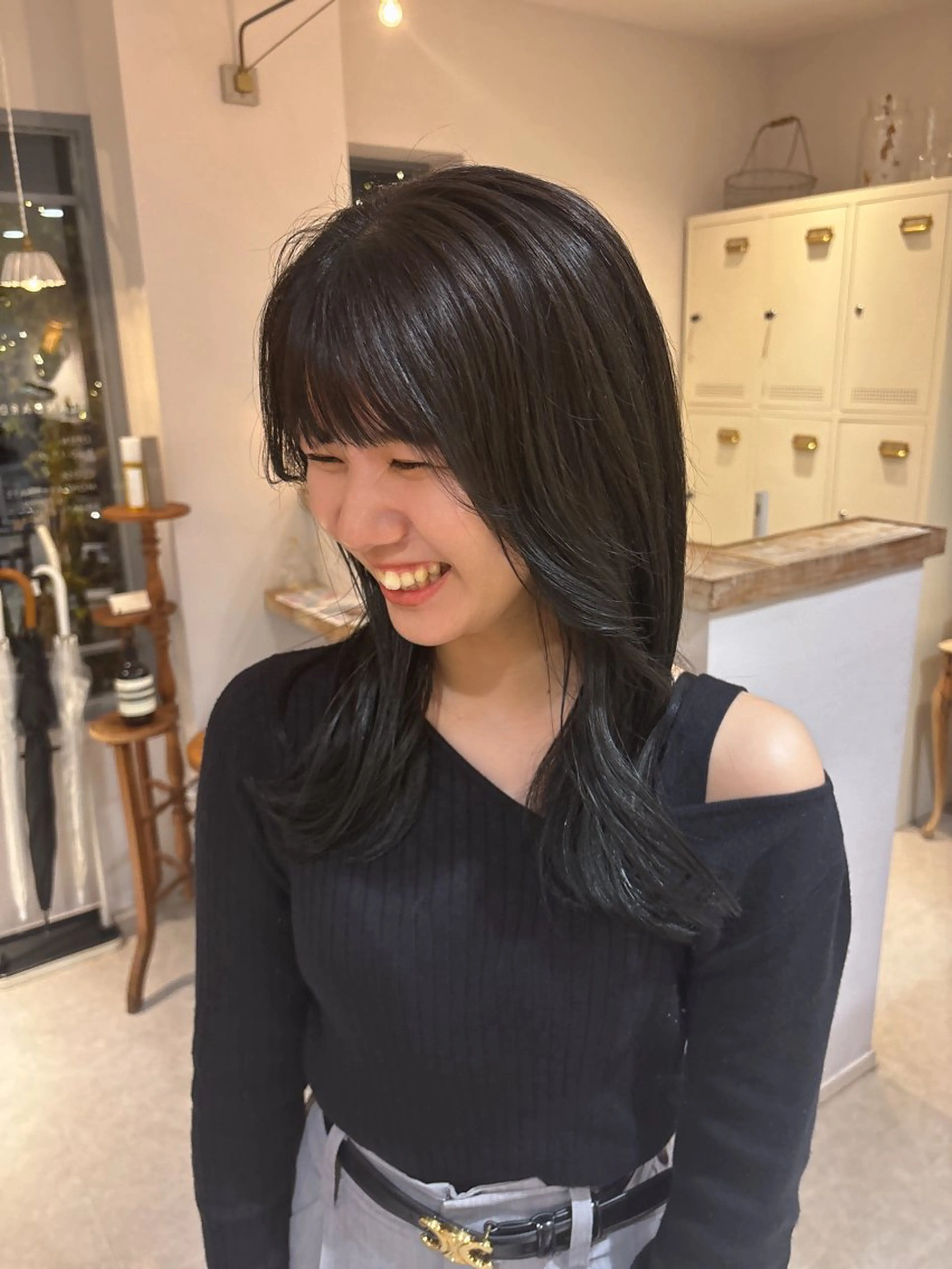 カラー 🎀調布仙川透明感オ リーブカラー干莉🎀のヘアスタイル