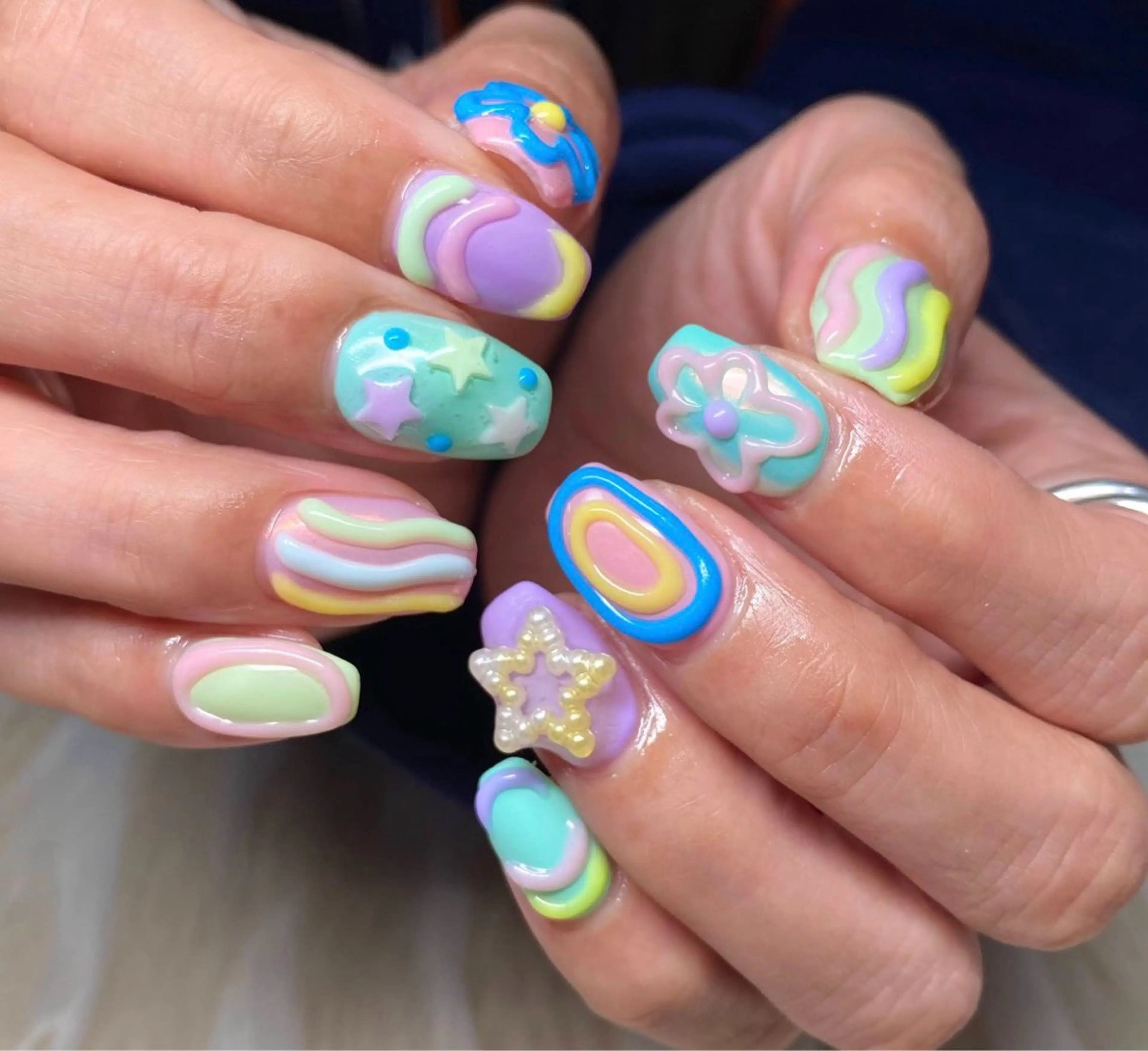 ネイル 長さ出し フラッシュネイル フラッシュマグ フレンチネイル ジェルネイル ハンドネイル Nail&eye Belire 新宿のネイルデザイン