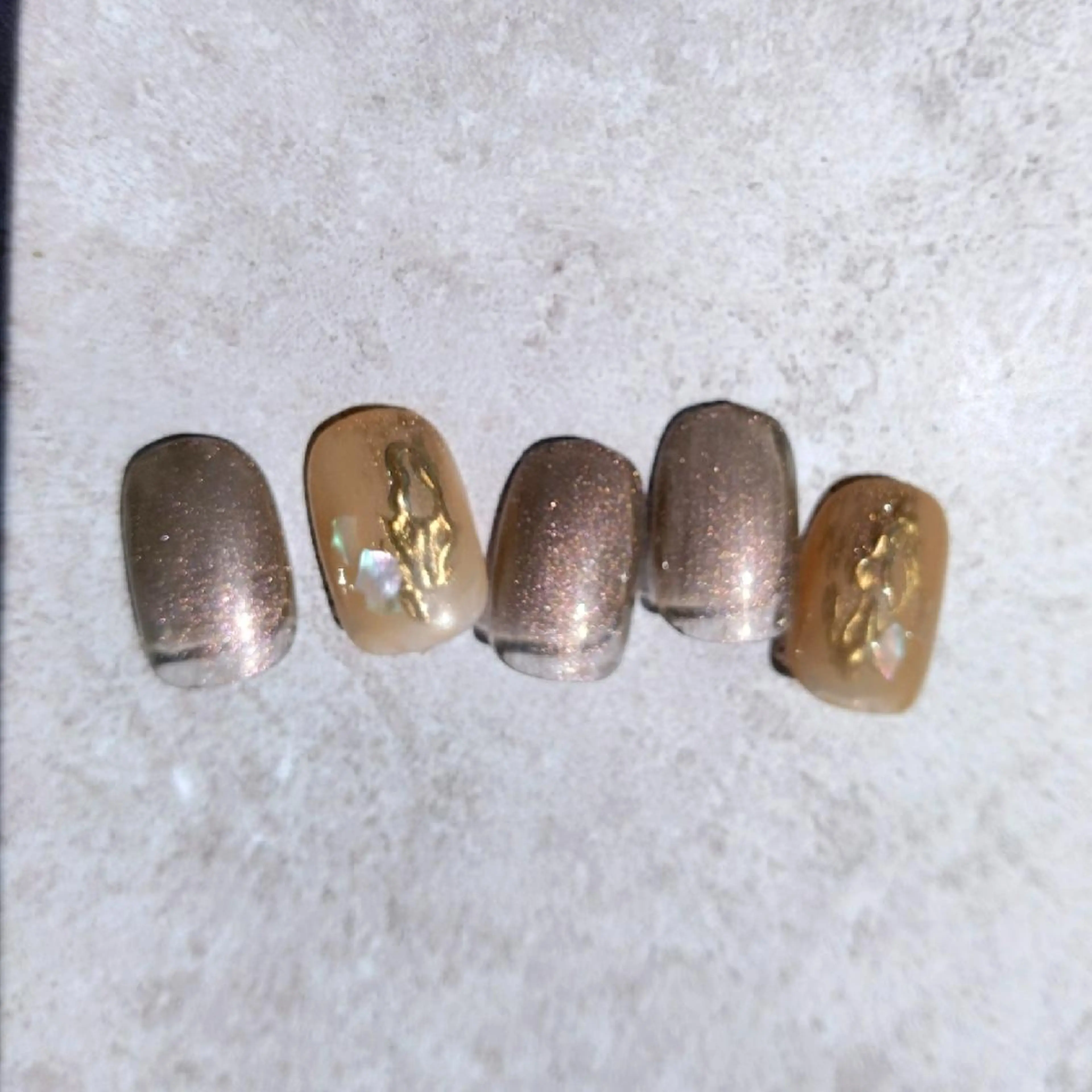 ネイル ラメ(グリッター) ニュアンスネイル Nailsalon manoのネイルデザイン