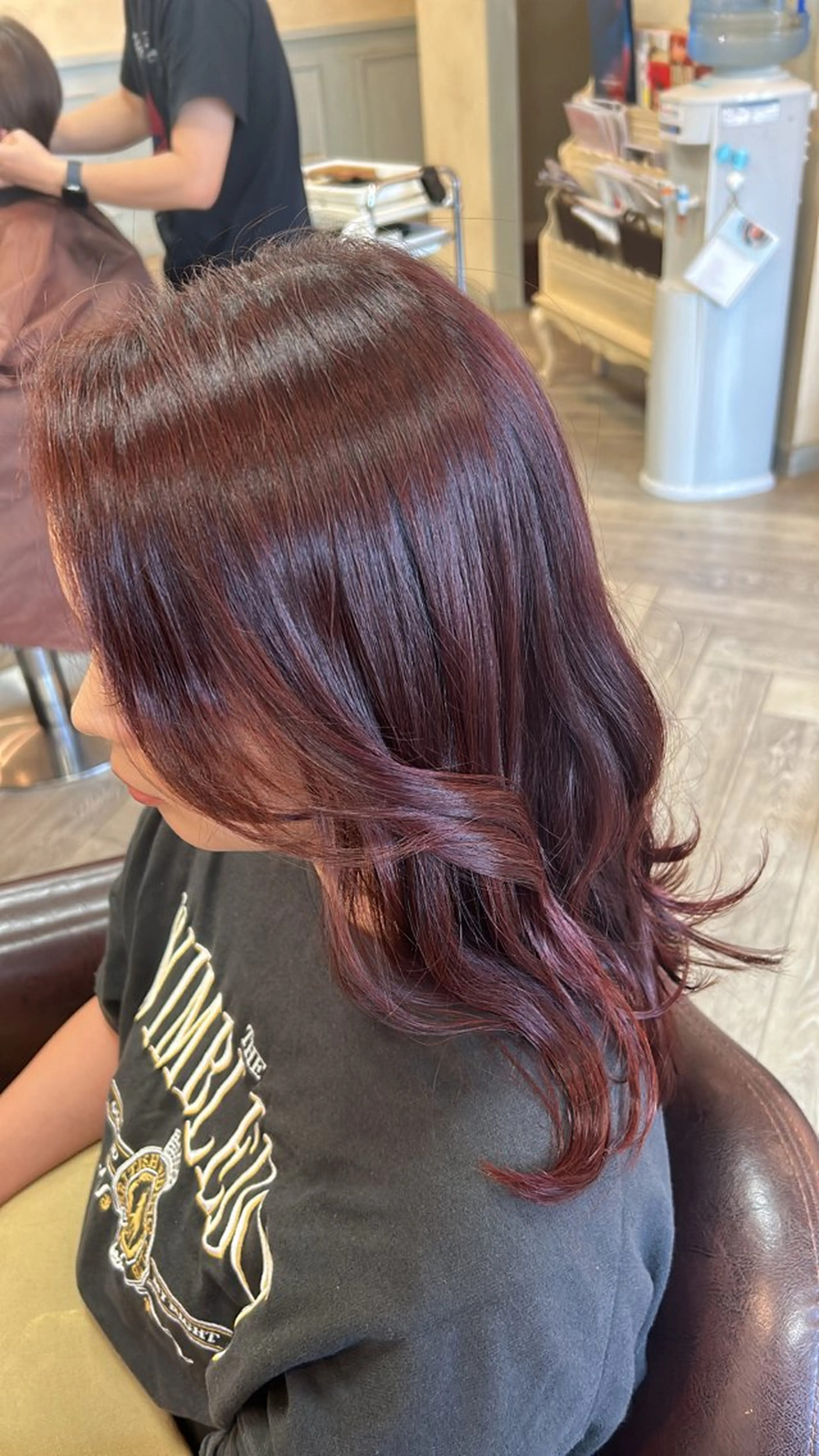 セミロング カラー カット ヘアカラー アオバ / ハイトーンカラーのヘアスタイル