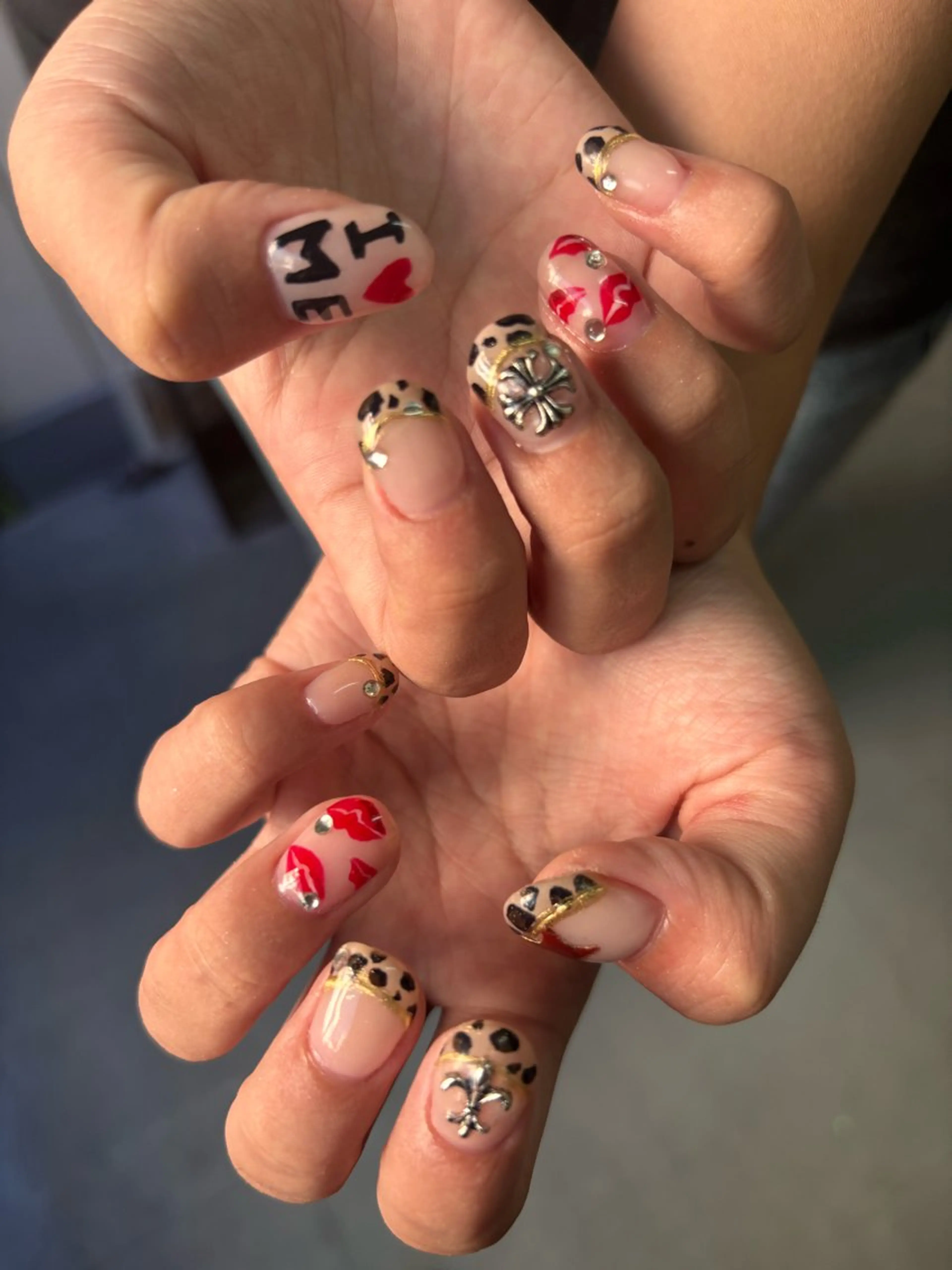 ネイル ハンドネイル フットネイル 堤 ノアのネイルデザイン