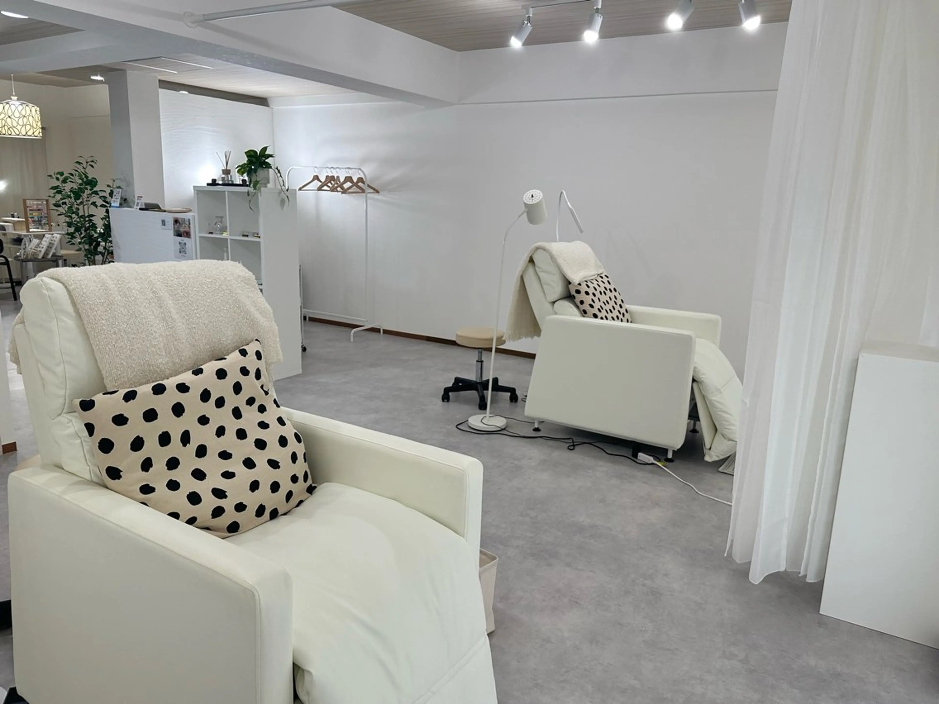 elno ikebukuro所属・élno エルノのマツエク・マツパデザイン