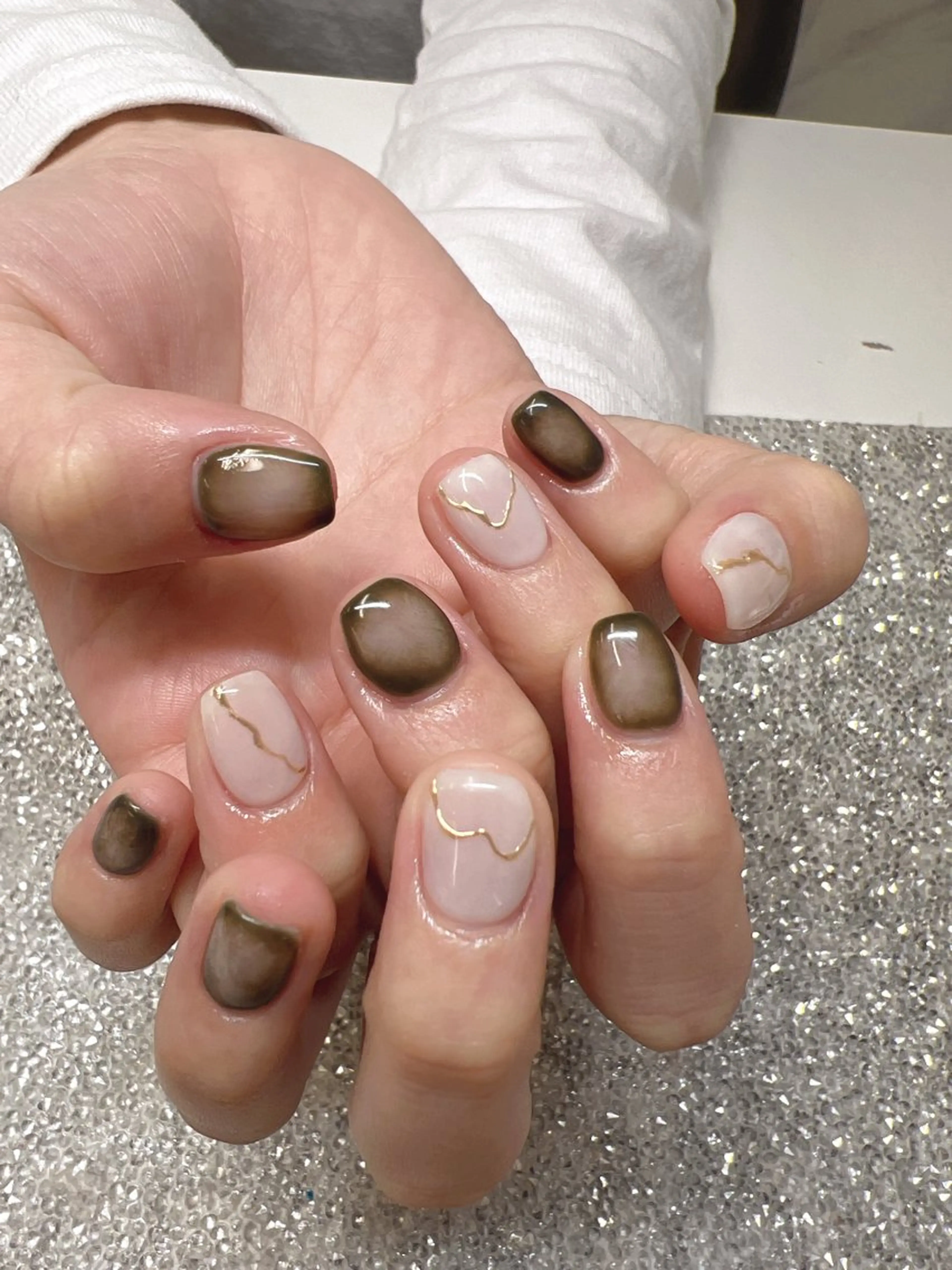 ネイル Guarendo錦糸町店所属・ガレンドウ 白澤 愛子のネイルデザイン