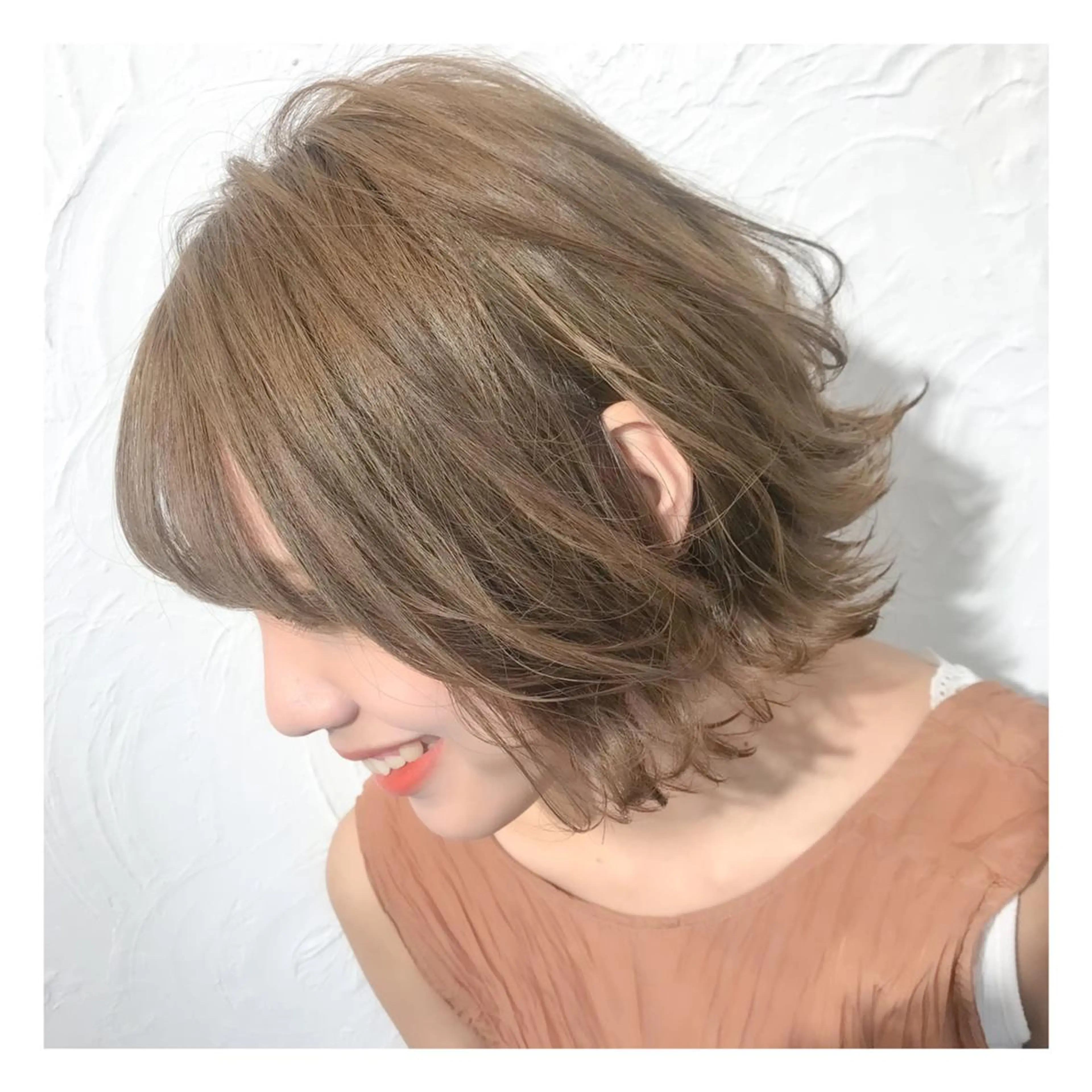 ミディアム カラー beauty: beast 大町店のヘアスタイル