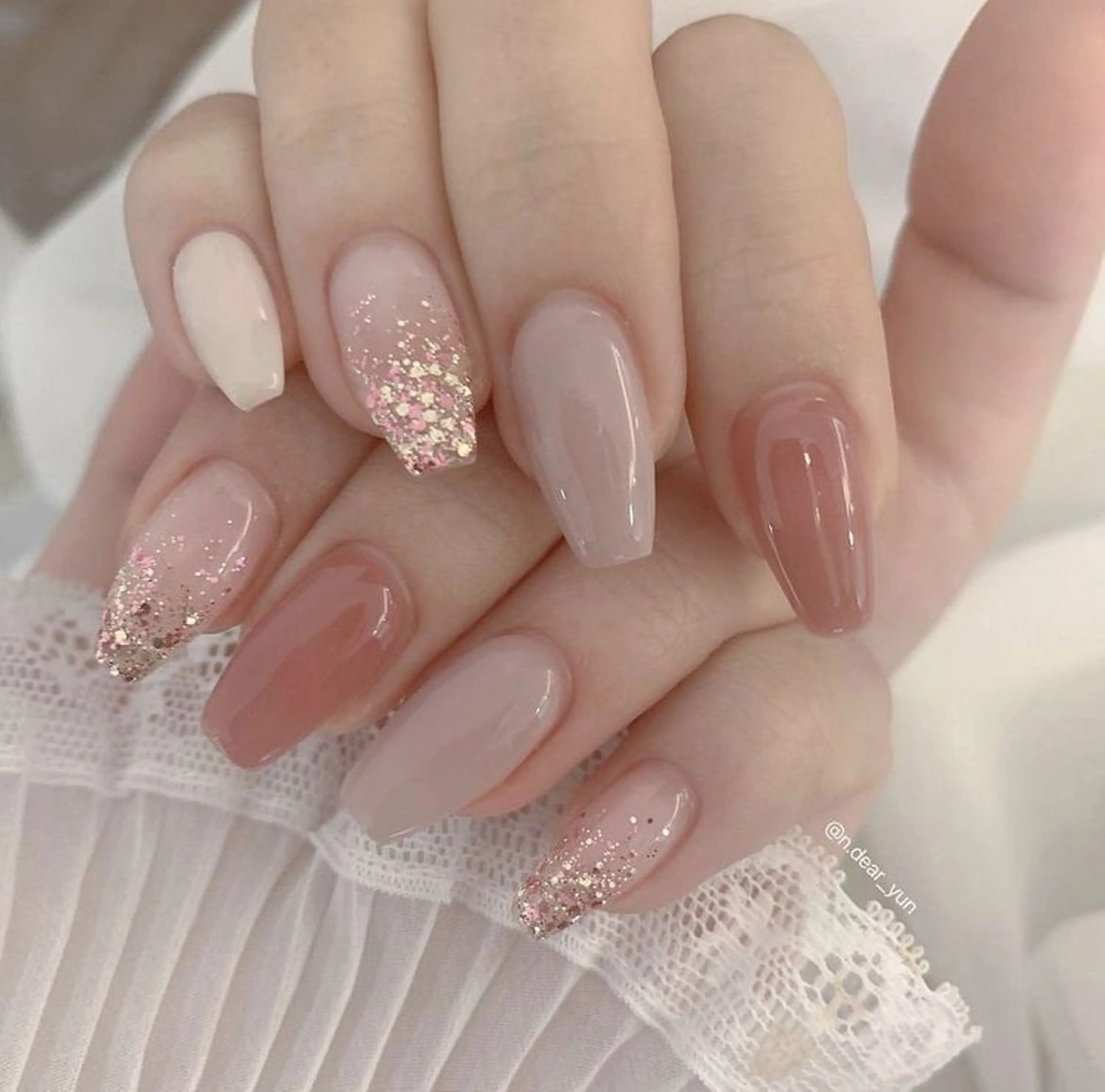 ネイル 長さ出し フレンチネイル グラデーション 卒業式 マグネットネイル MIHANA NAILのネイルデザイン