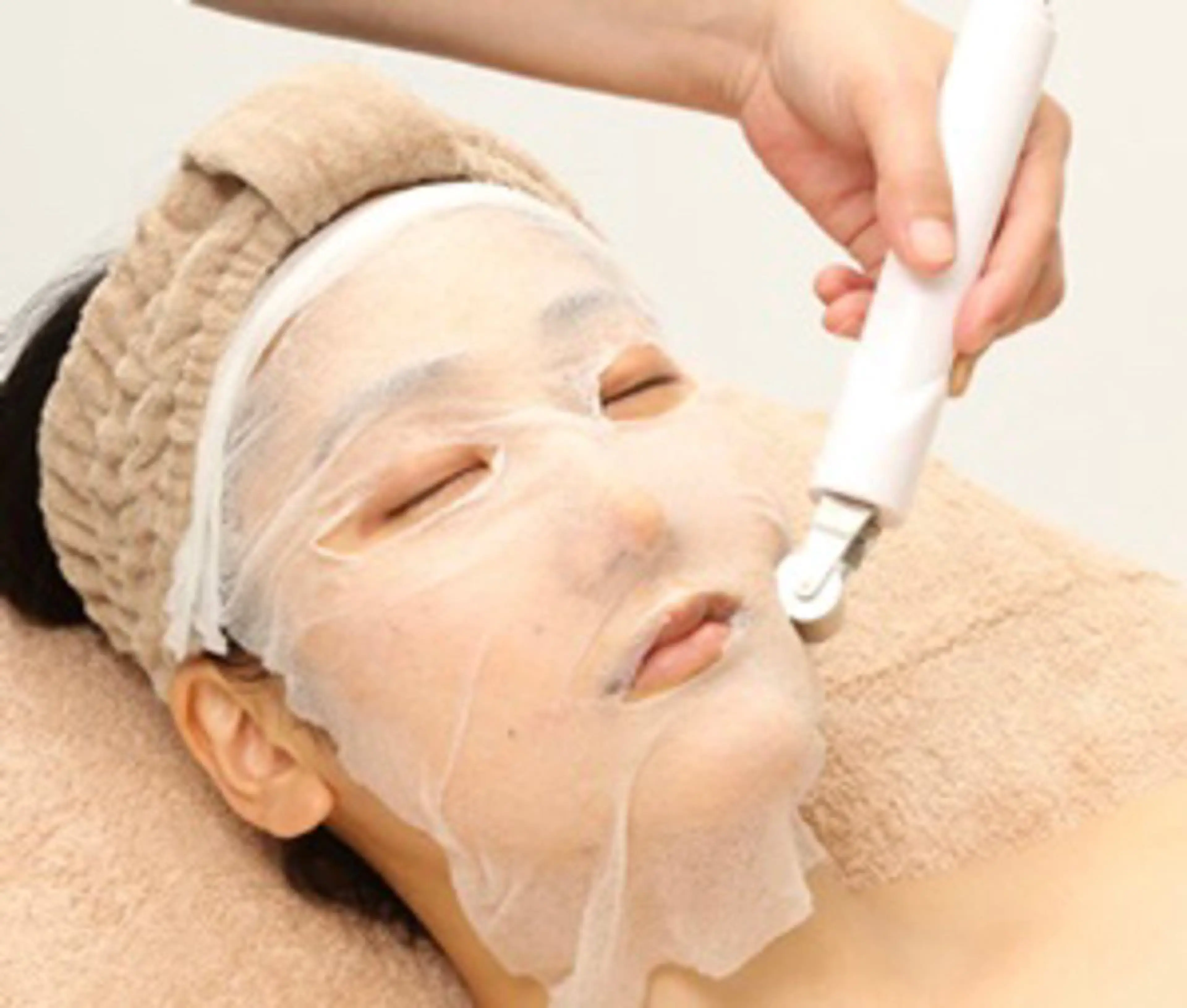 明日小顔になりたい♡そんな方に♡イオン導入（ディープクレンジング付き）の写真