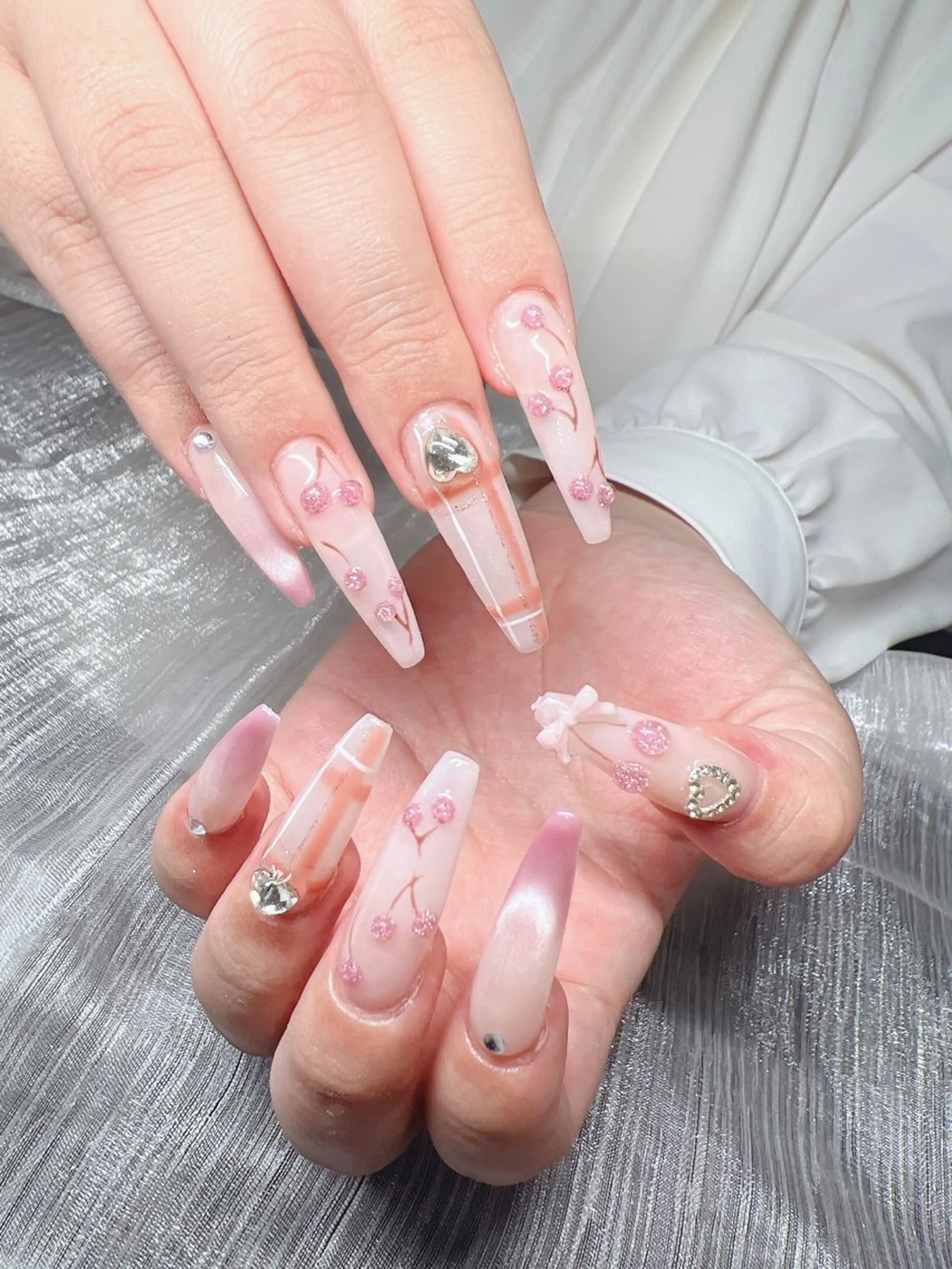 ネイル Lee Nailsのネイルデザイン