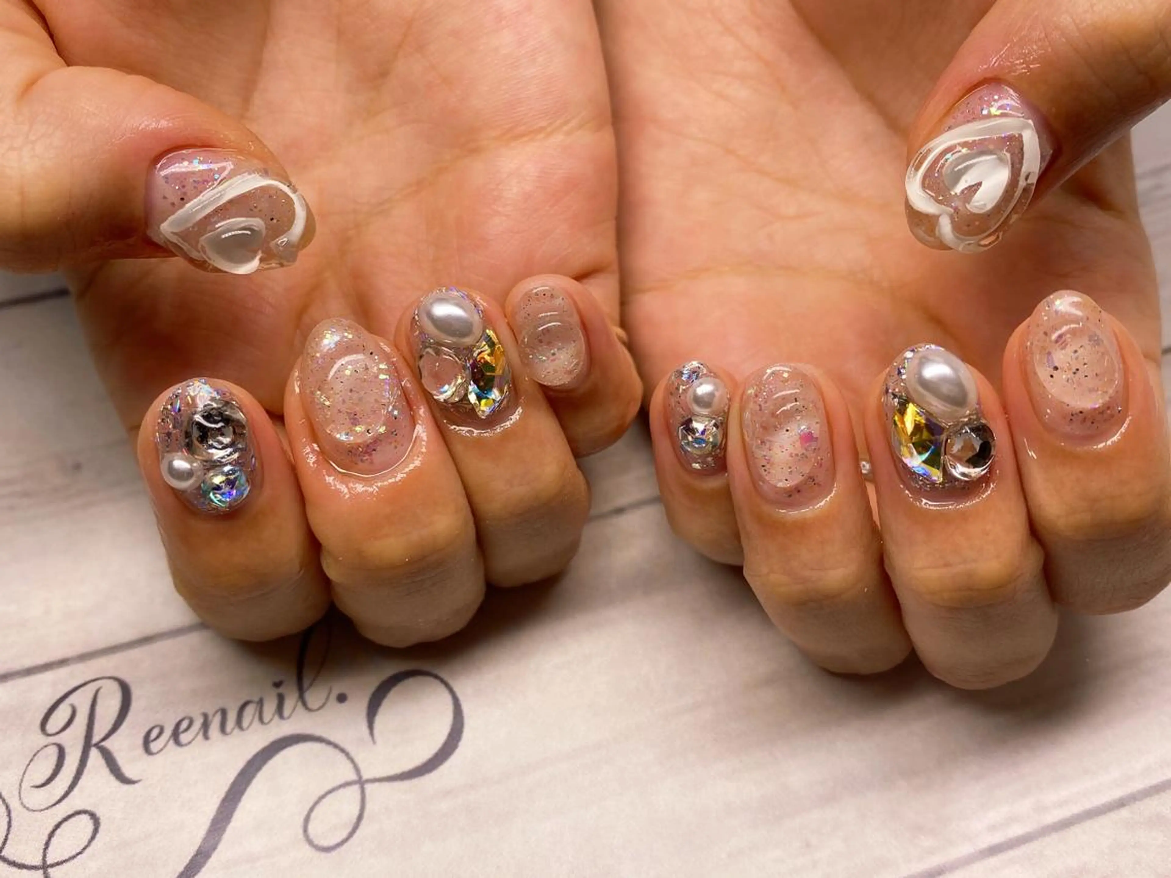 ネイル 高野 梨紗子のネイルデザイン