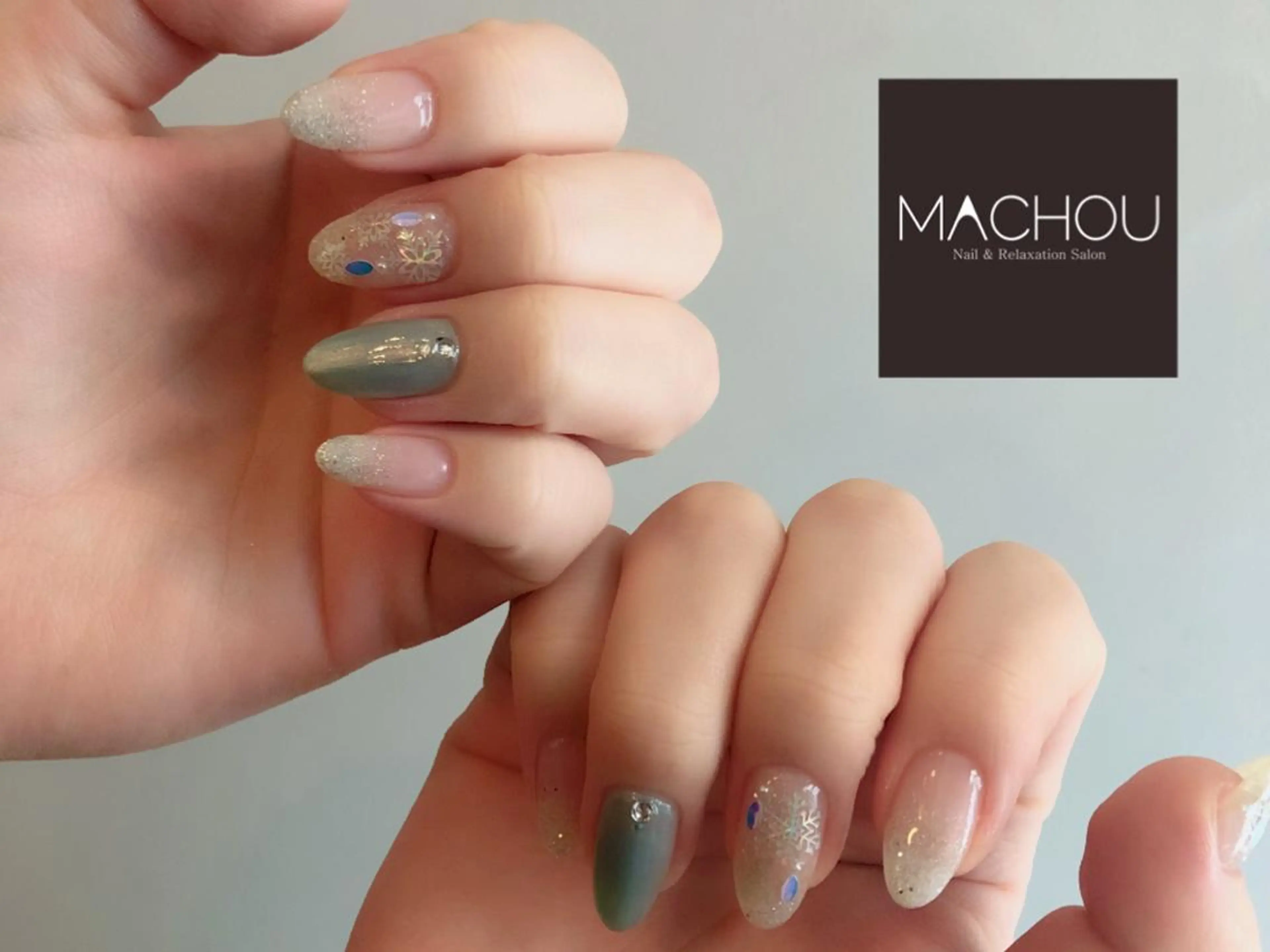 ネイル MACHOU所属・tomomi MACHOUのネイルデザイン