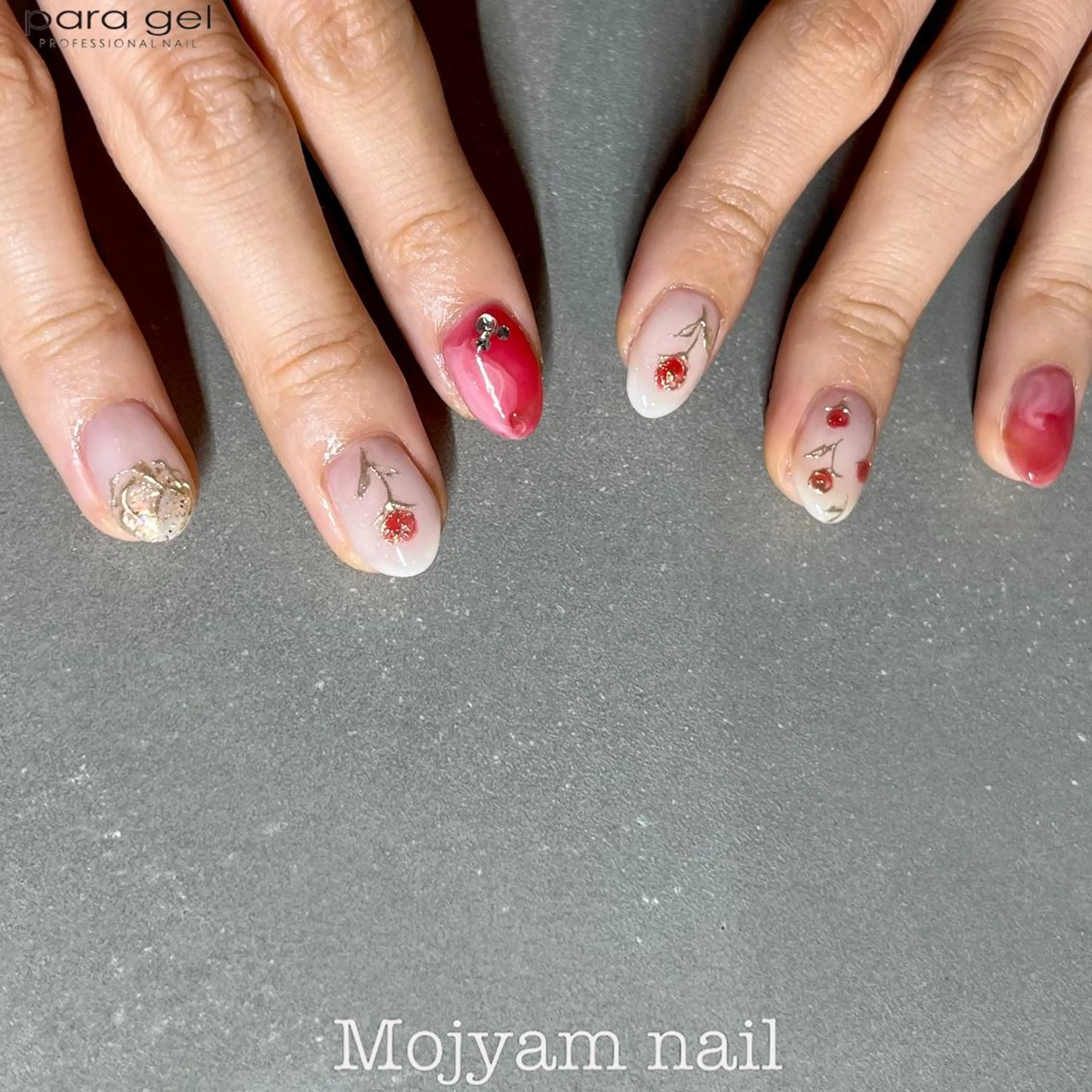 ネイル アートネイル フラワーネイル ミラーネイル ニュアンスネイル 赤色 ハンドネイル Mojyam nail所属・松本 実咲のネイルデザイン